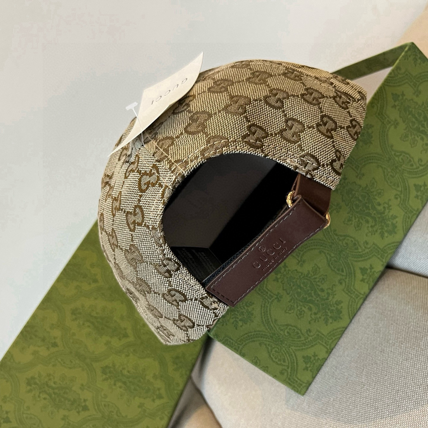  古奇棒球帽♥️GUCCI🧢官网新品，棒球帽，原单品质火爆来袭 🔥🎩 工艺非常精美 高档大气上档次！低调