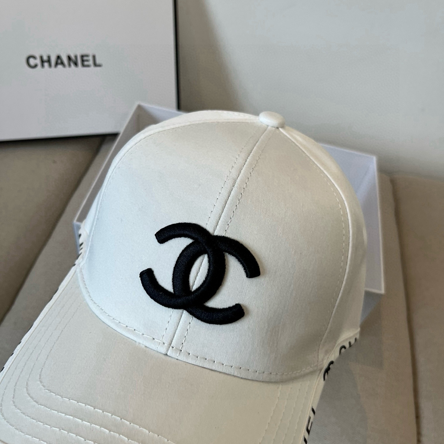 香奈儿CHANEL 新品棒球帽，小香经典简约，时尚休闲设计 跑量新品