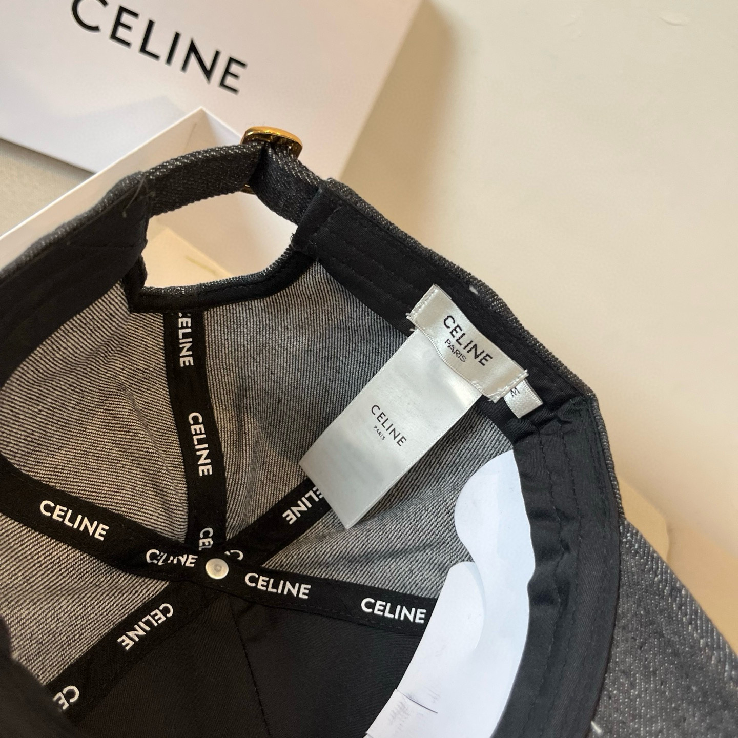 【CELINE赛琳】新款经典休闲潮流款 棒球帽🧢日韩风格，随便搭配都超好看！出门旅游，绝对要入手的一款