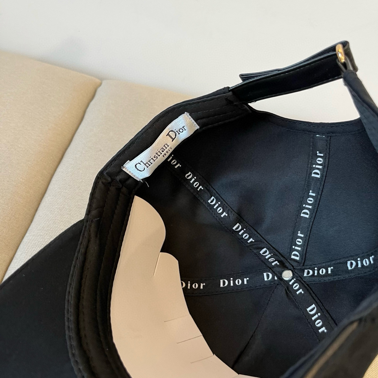 【DIOR迪奥】新款走量简约棒球帽🧢，新款出货，大牌款超好搭配，赶紧入手！