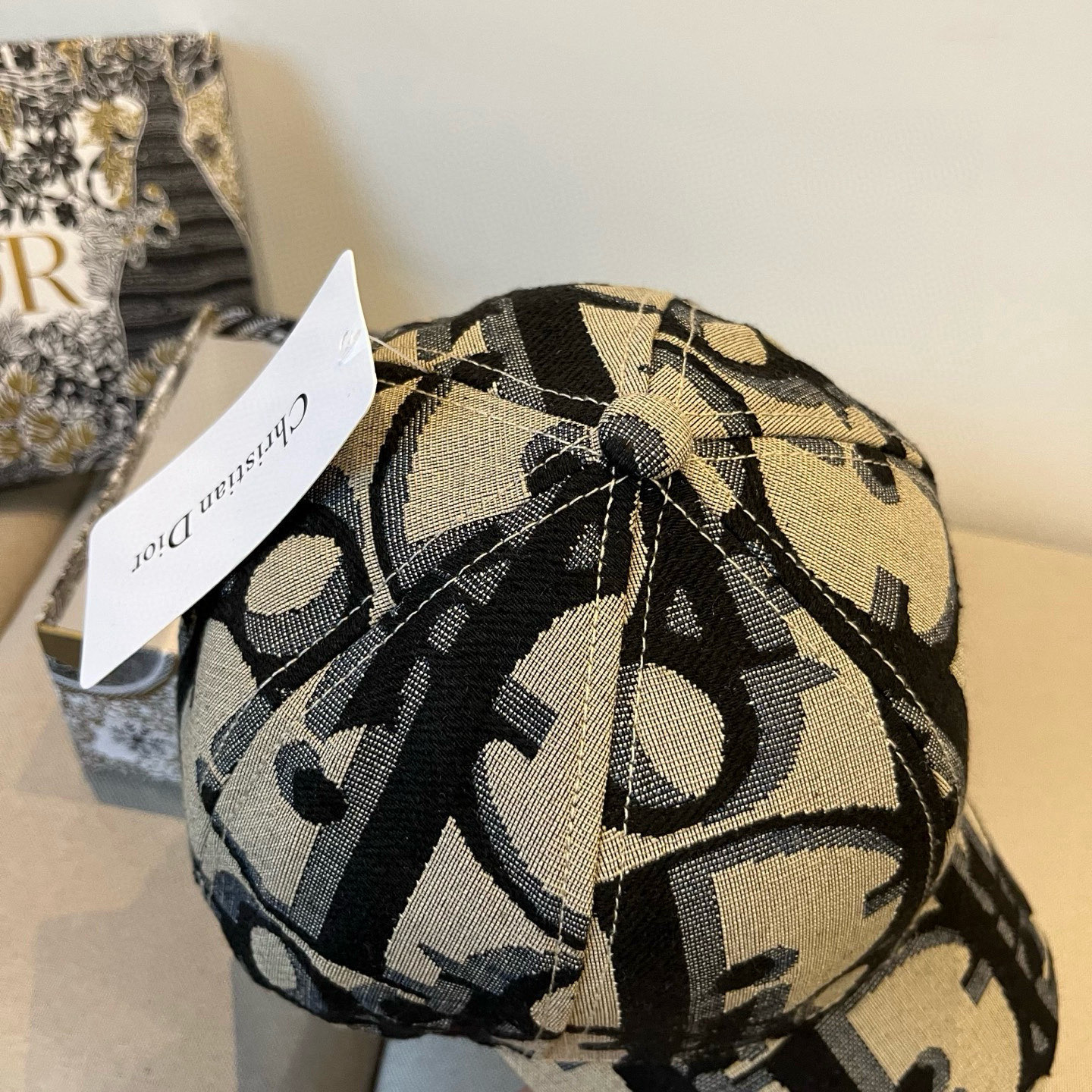 【DIOR迪奥】新款走量简约棒球帽🧢，新款出货，大牌款超好搭配，赶紧入手！