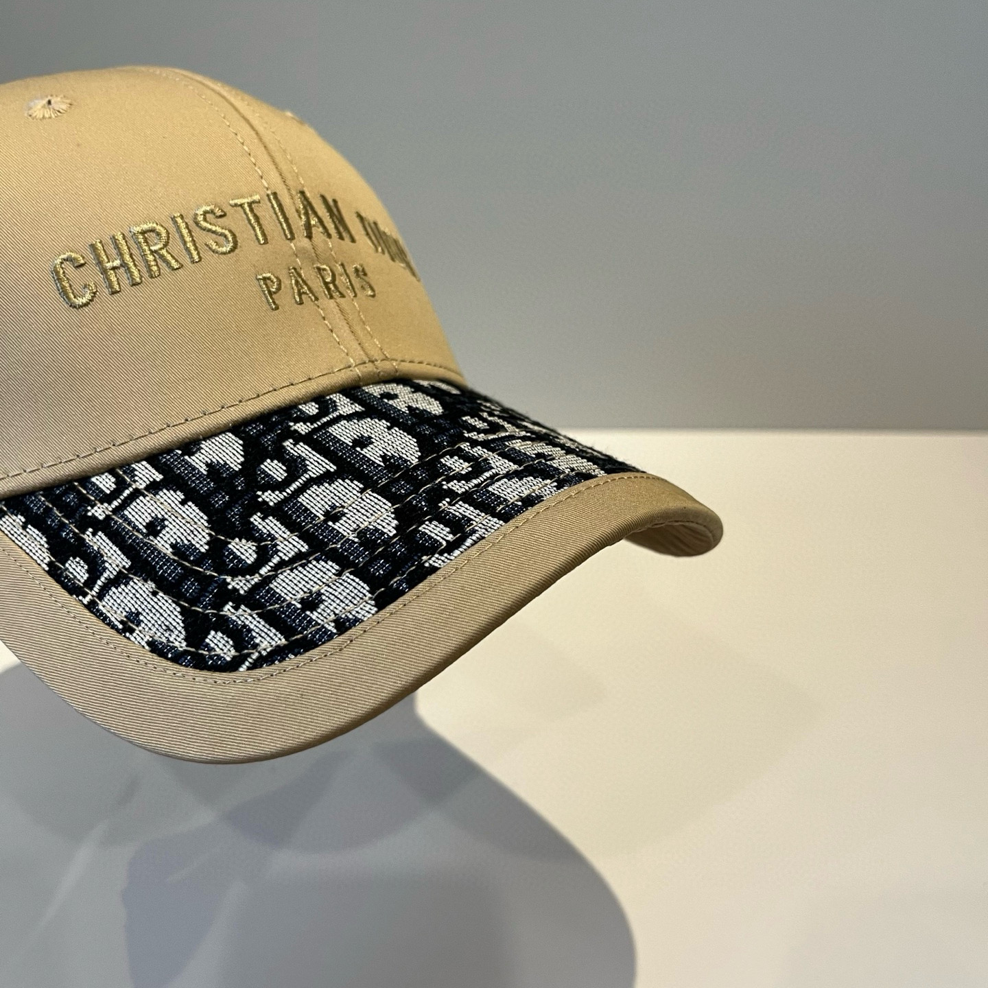 【DIOR迪奥】新款走量简约棒球帽🧢，新款出货，大牌款超好搭配，赶紧入手！