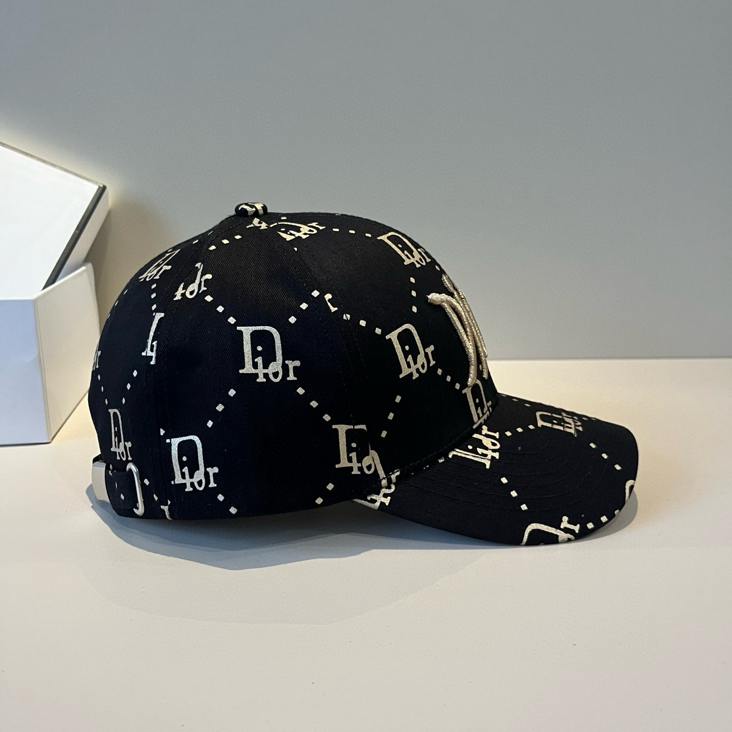 【DIOR迪奥】新款走量简约棒球帽🧢，新款出货，大牌款超好搭配，赶紧入手！