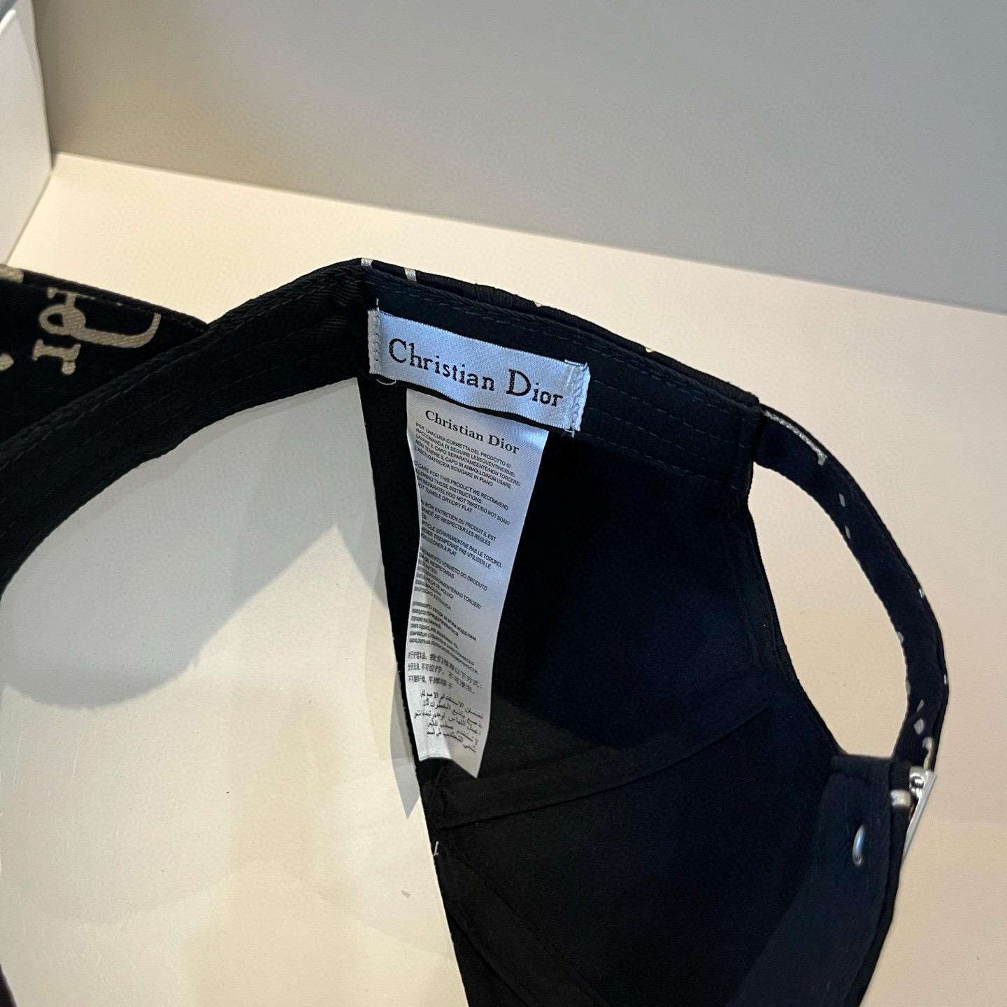 【DIOR迪奥】新款走量简约棒球帽🧢，新款出货，大牌款超好搭配，赶紧入手！