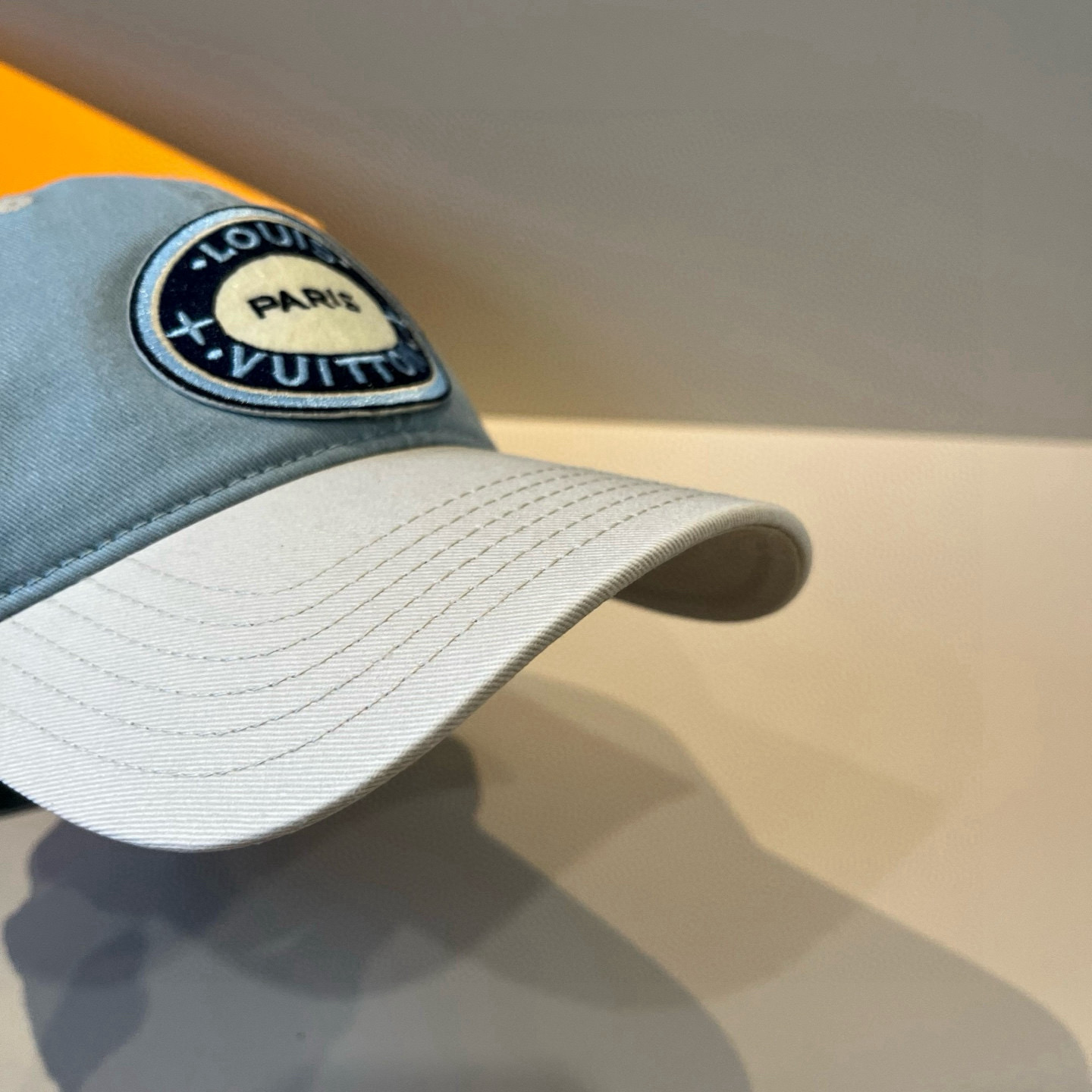 🧢路易威登棒球帽 LouisVuitton😍新款LV棒球帽，重工打造♥️高端大气，百搭款🤗男女通用！跑量