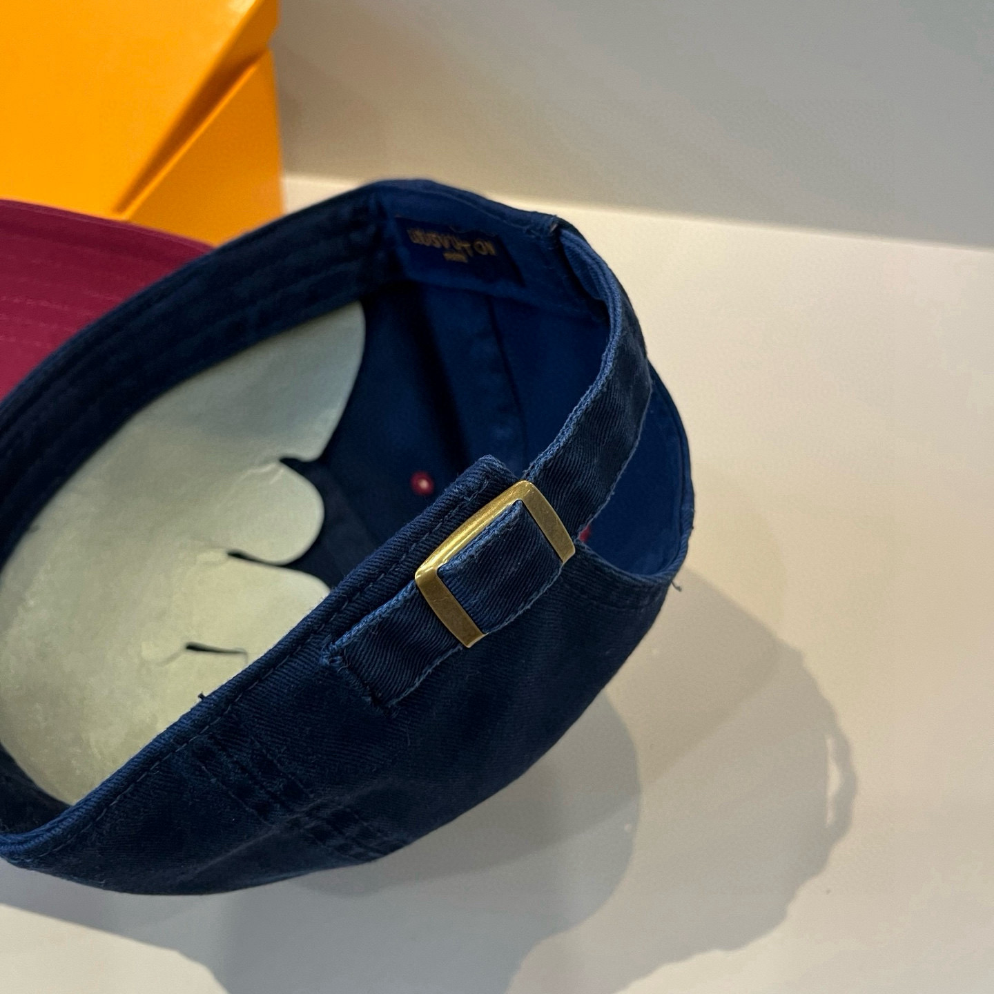 🧢路易威登棒球帽 LouisVuitton😍新款LV棒球帽，重工打造♥️高端大气，百搭款🤗男女通用！跑量