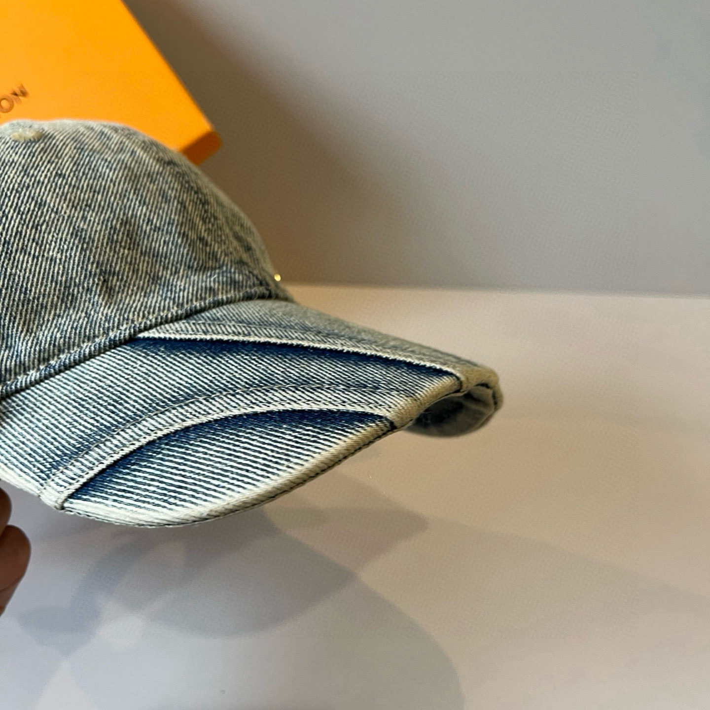 🧢路易威登棒球帽 LouisVuitton😍新款LV棒球帽，重工打造♥️高端大气，百搭款🤗男女通用！跑量