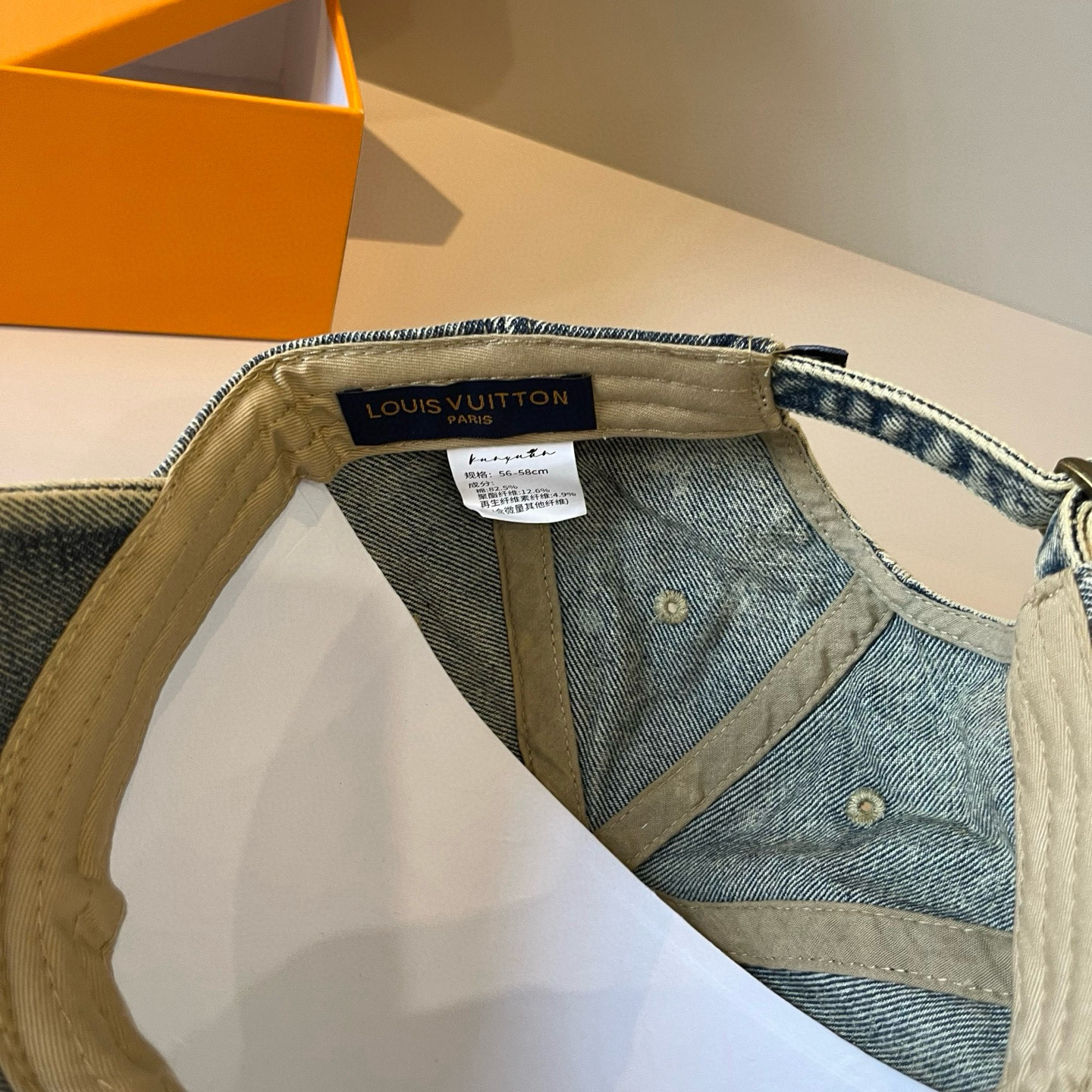 🧢路易威登棒球帽 LouisVuitton😍新款LV棒球帽，重工打造♥️高端大气，百搭款🤗男女通用！跑量