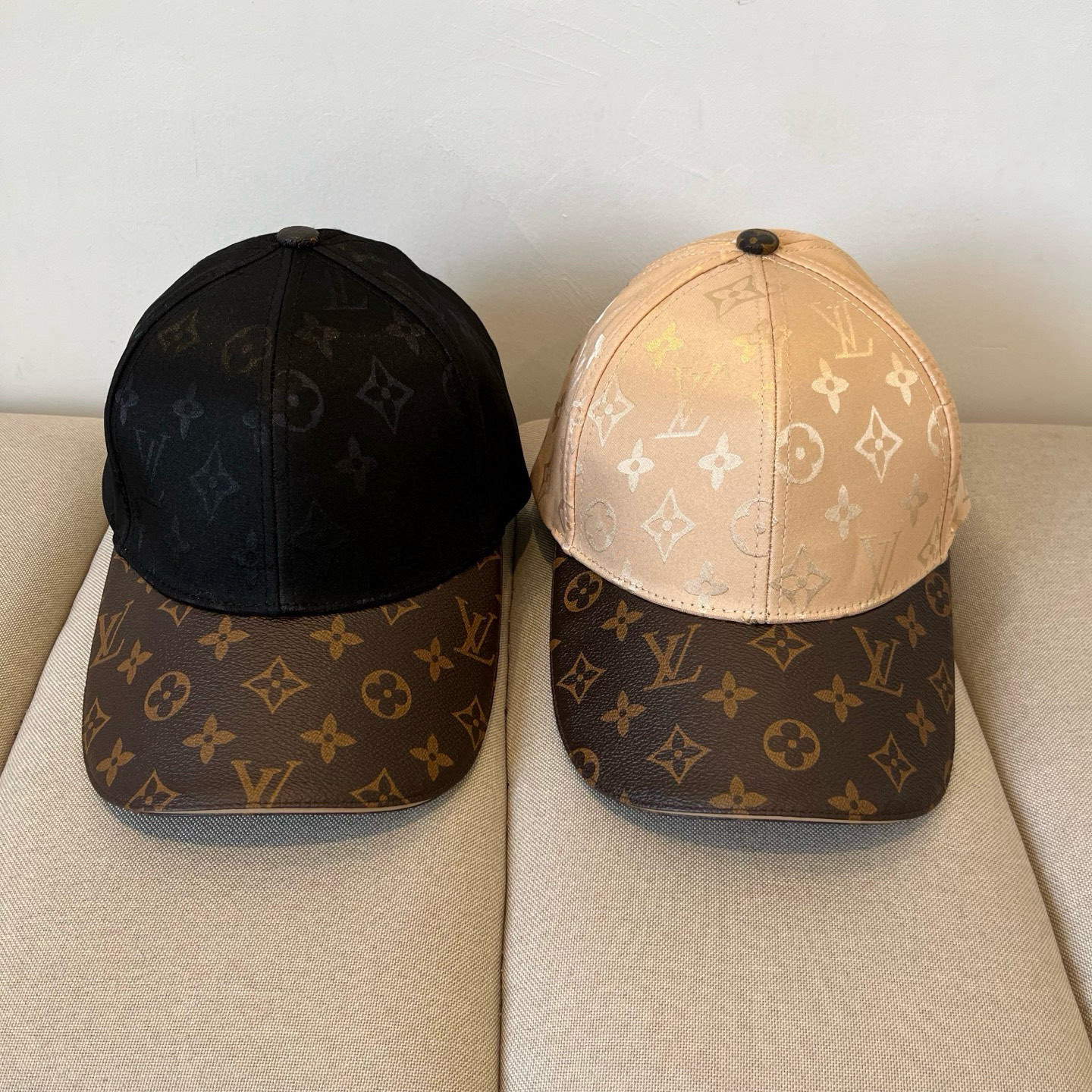 🧢路易威登棒球帽 LouisVuitton😍新款LV棒球帽，重工打造♥️高端大气，百搭款🤗男女通用！跑量