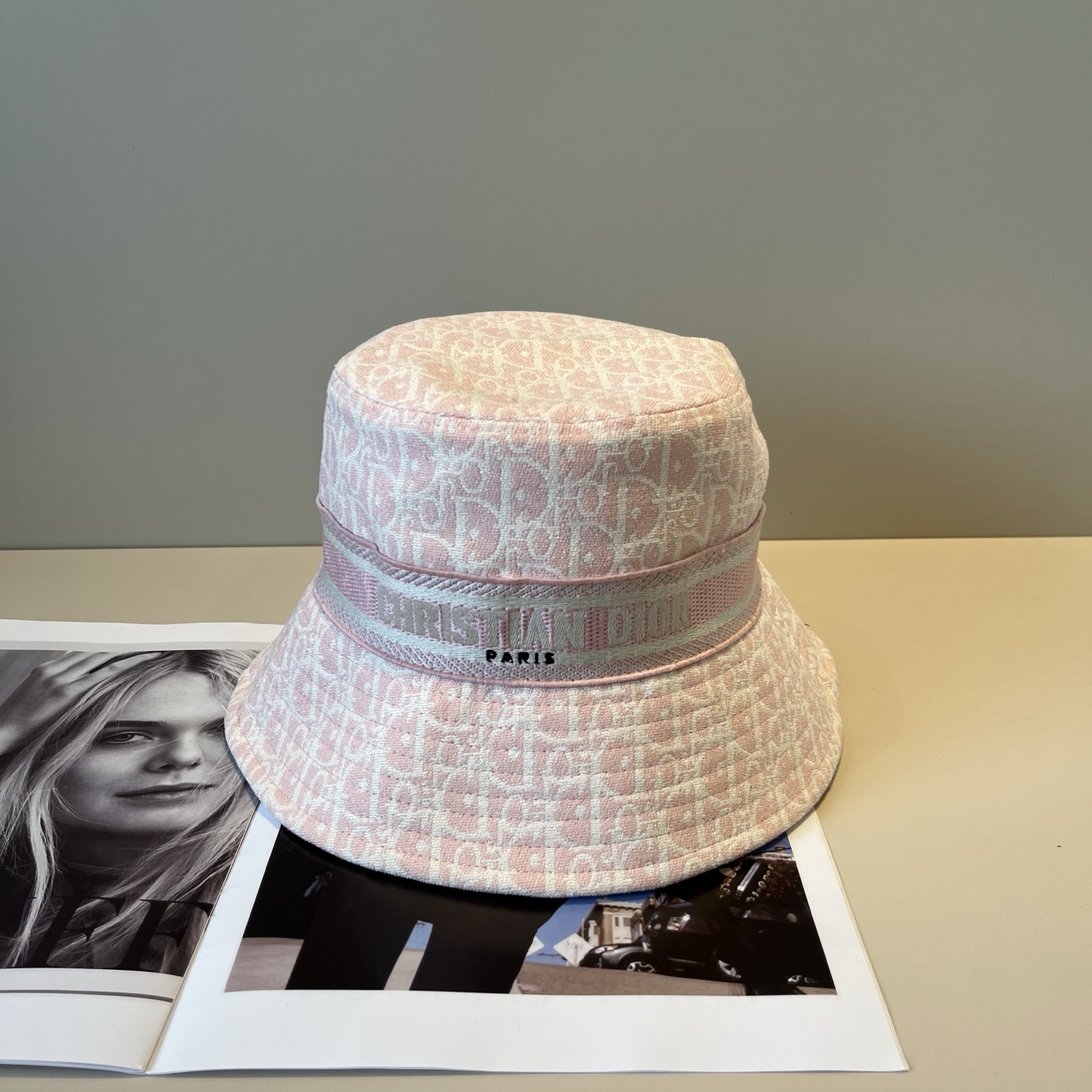 【DIOR迪奥】新款走量简约渔夫帽，新款出货，大牌款超好搭配，赶紧入手！
