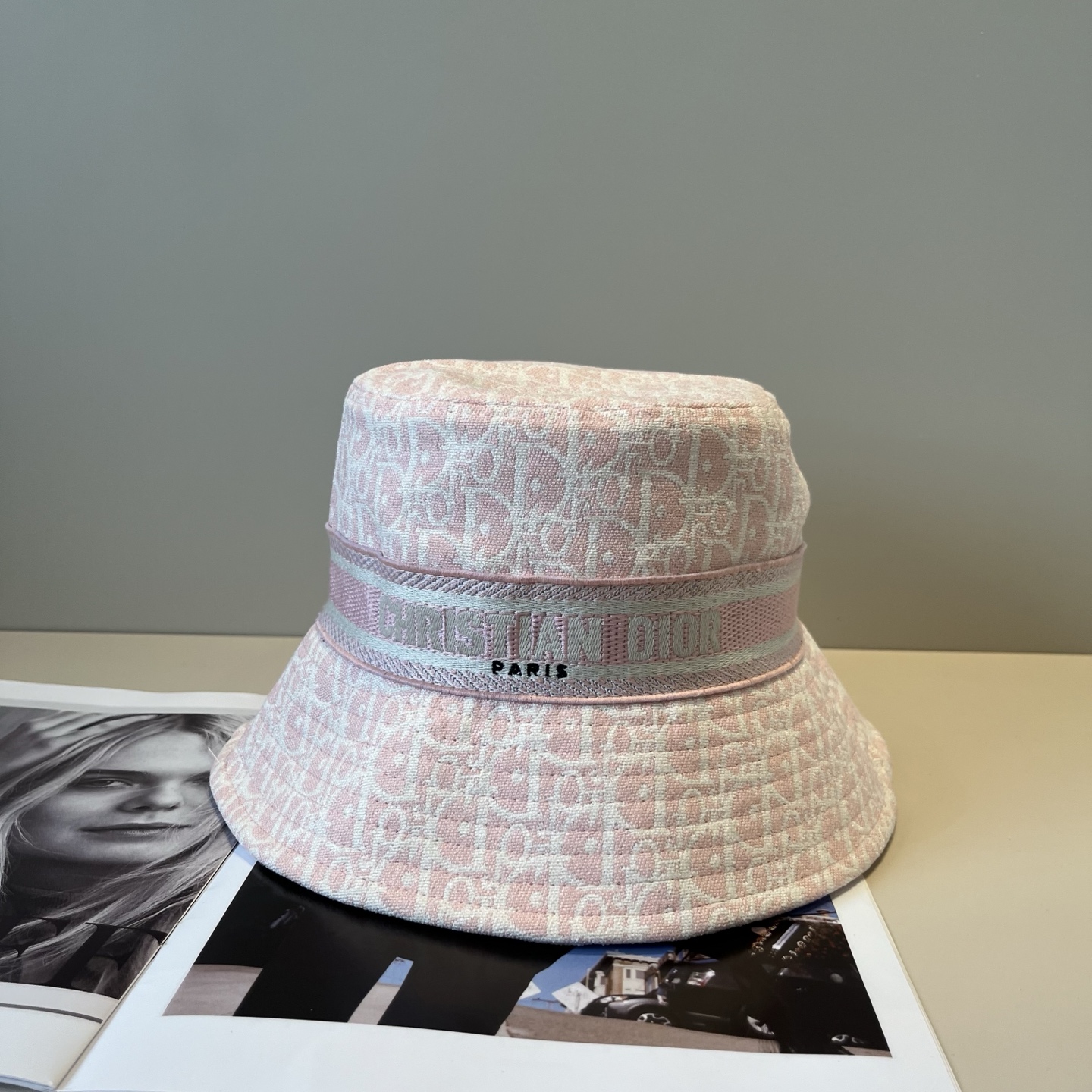 【DIOR迪奥】新款走量简约渔夫帽，新款出货，大牌款超好搭配，赶紧入手！