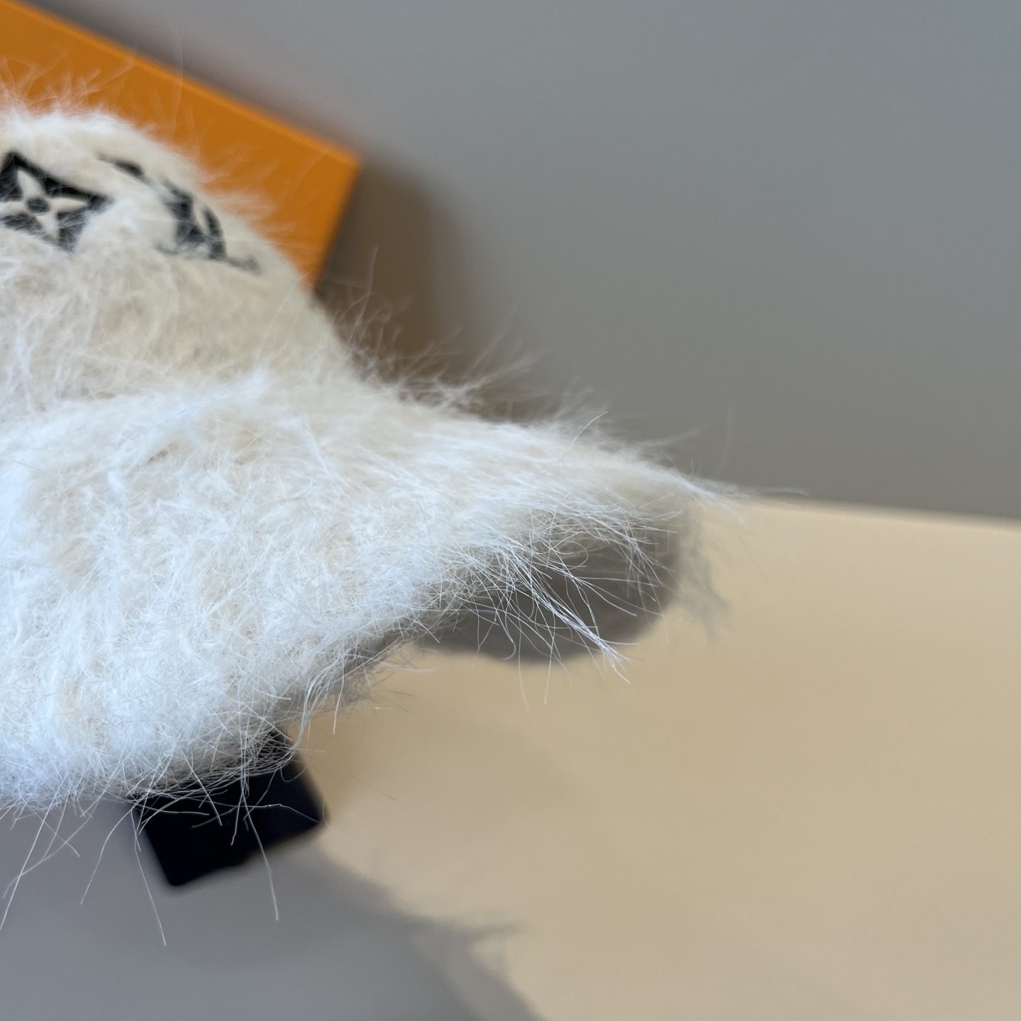 🧢路易威登棒球帽 LouisVuitton😍新款LV棒球帽，重工打造♥️高端大气，百搭款🤗男女通用！跑量