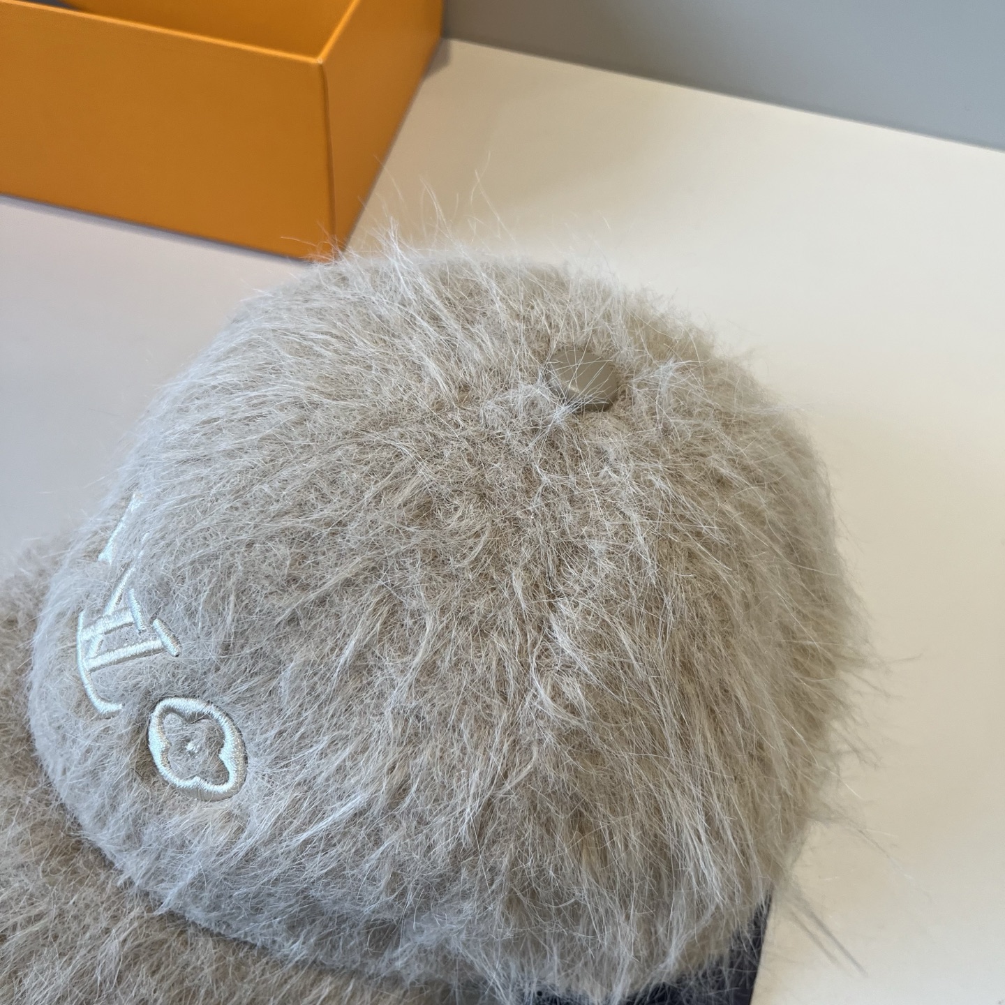 🧢路易威登棒球帽 LouisVuitton😍新款LV棒球帽，重工打造♥️高端大气，百搭款🤗男女通用！跑量