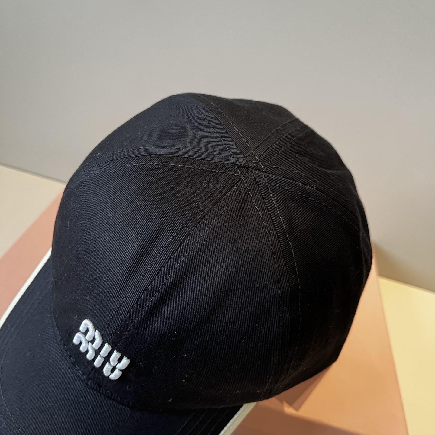  谬谬miumiu 原单春夏新款棒球帽，正品开模订制，原版做工细致质量超赞！