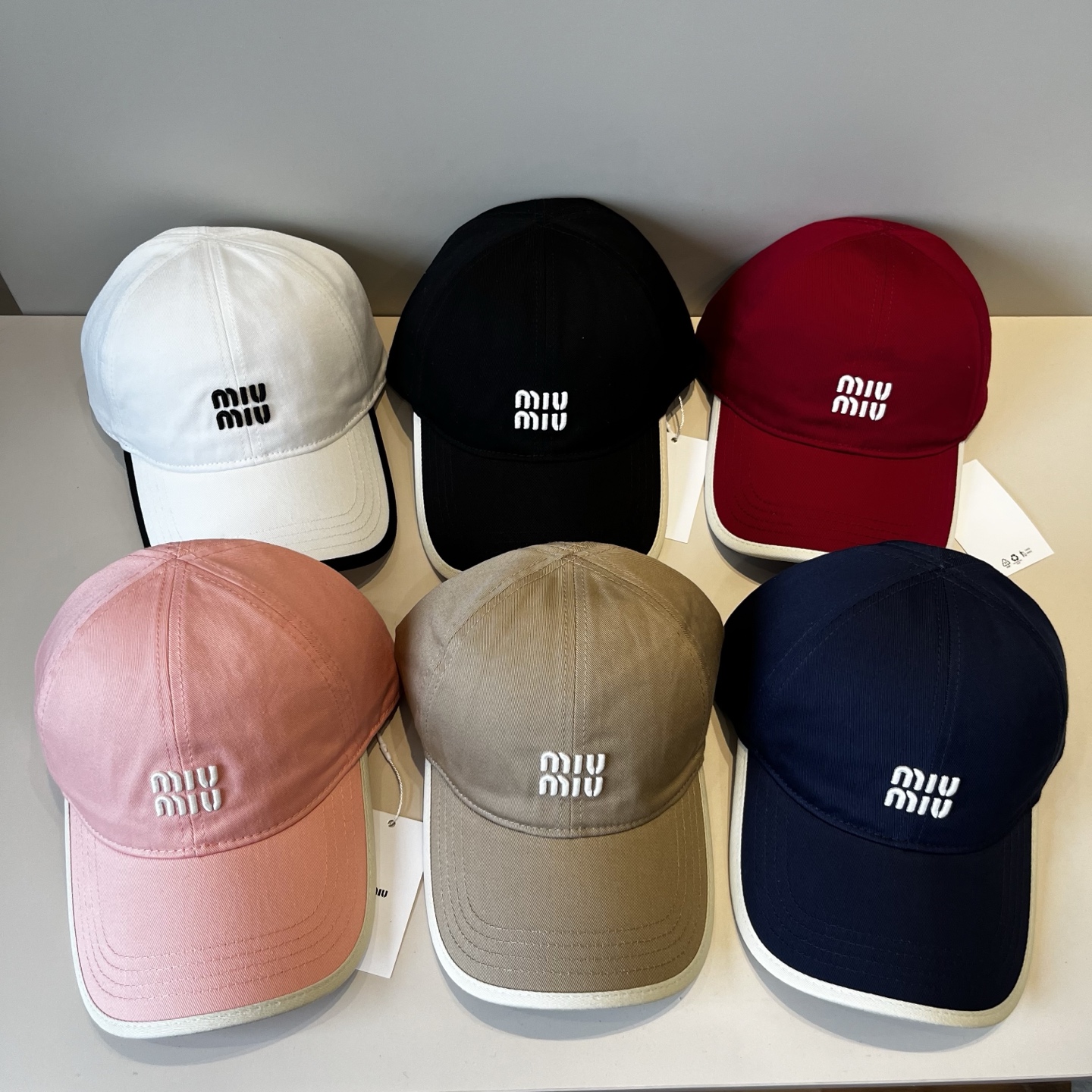  谬谬miumiu 原单春夏新款棒球帽，正品开模订制，原版做工细致质量超赞！