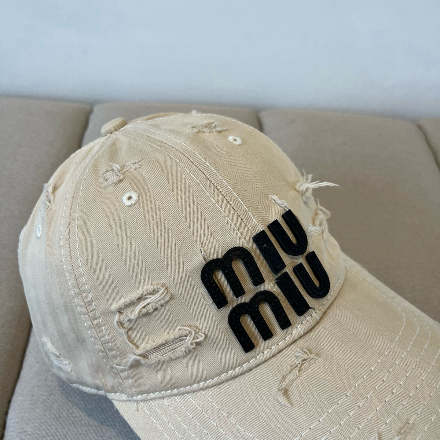  谬谬miumiu 原单春夏新款棒球帽，正品开模订制，原版做工细致质量超赞！