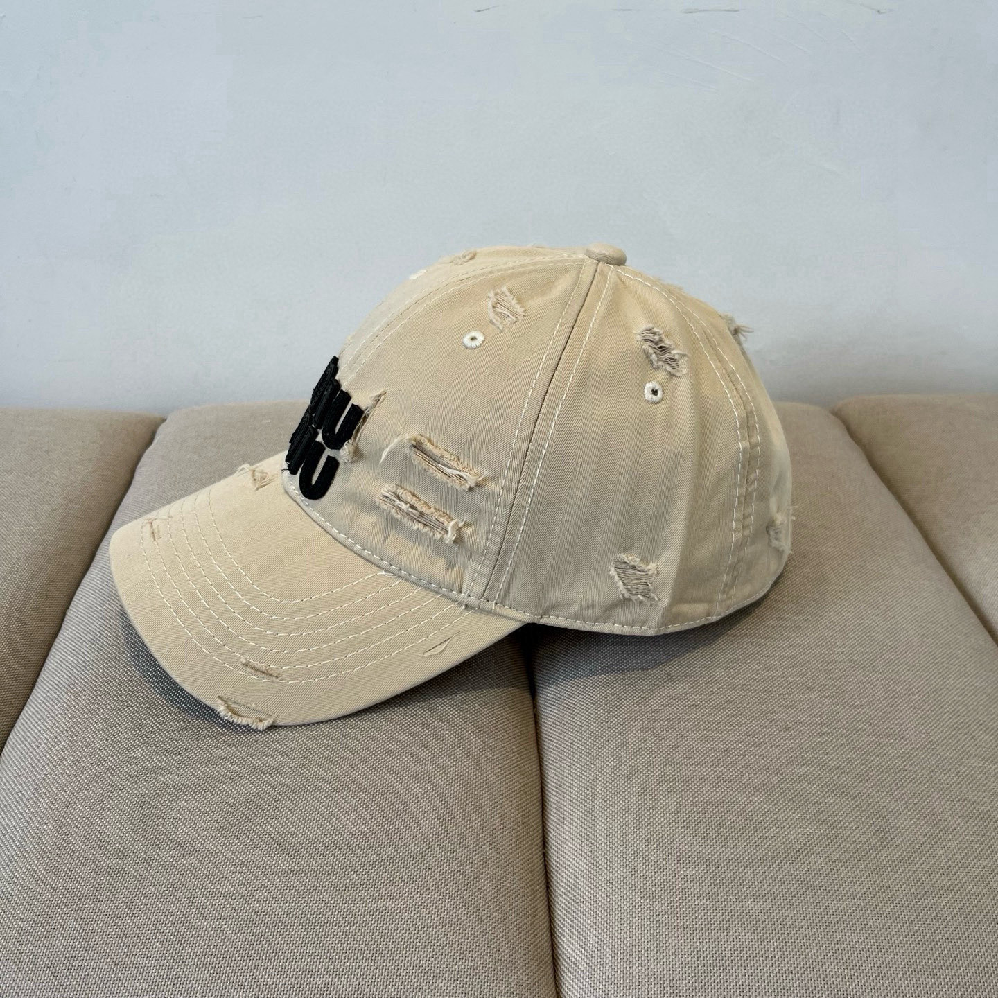  谬谬miumiu 原单春夏新款棒球帽，正品开模订制，原版做工细致质量超赞！