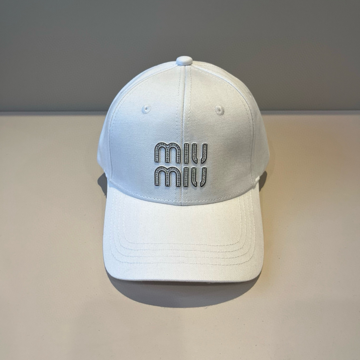  谬谬miumiu 原单春夏新款棒球帽，正品开模订制，原版做工细致质量超赞！