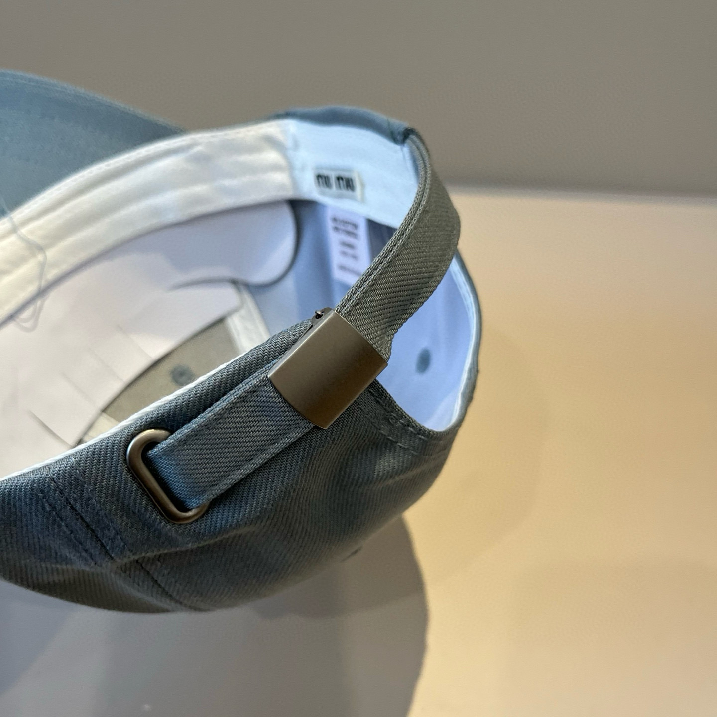  谬谬miumiu 原单春夏新款棒球帽，正品开模订制，原版做工细致质量超赞！