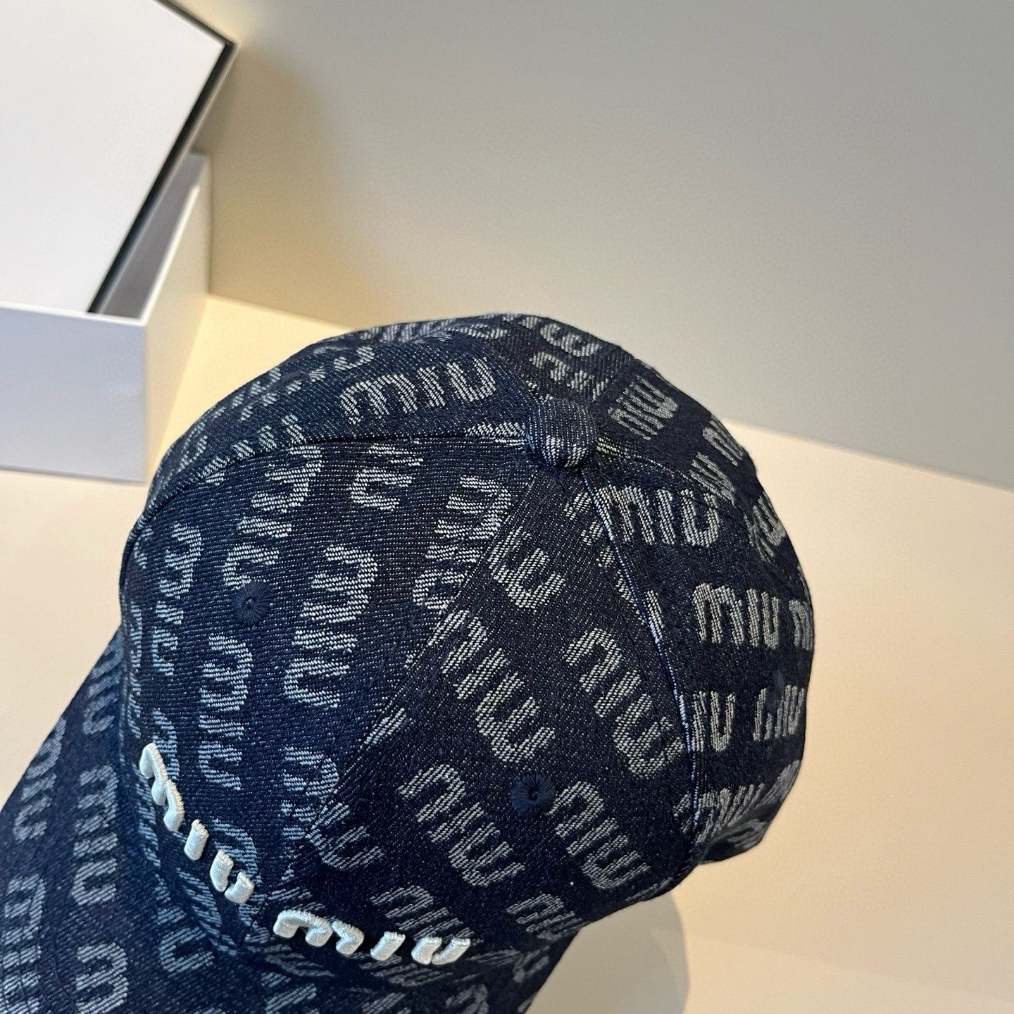  谬谬miumiu 原单春夏新款棒球帽，正品开模订制，原版做工细致质量超赞！