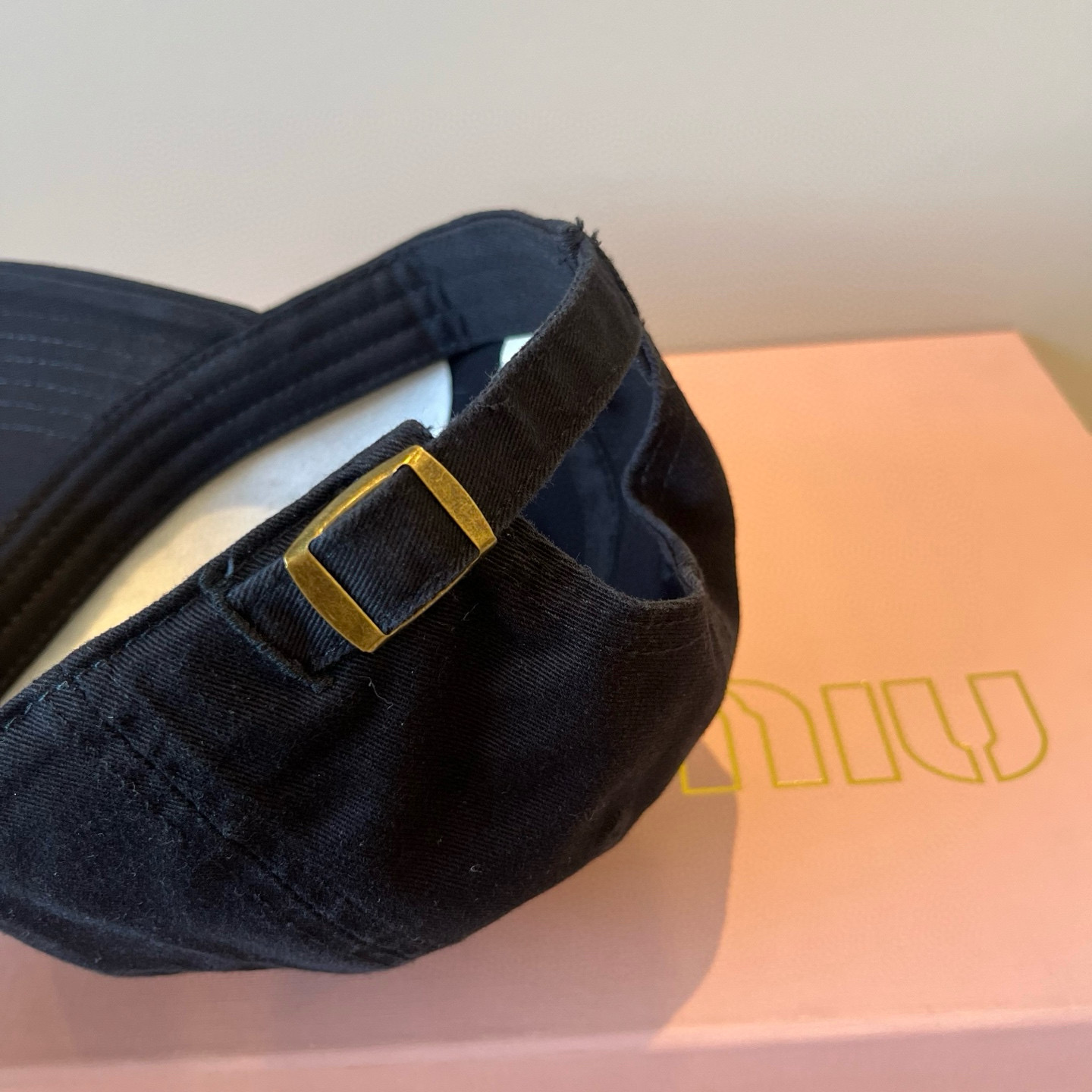  谬谬miumiu 原单春夏新款棒球帽，正品开模订制，原版做工细致质量超赞！