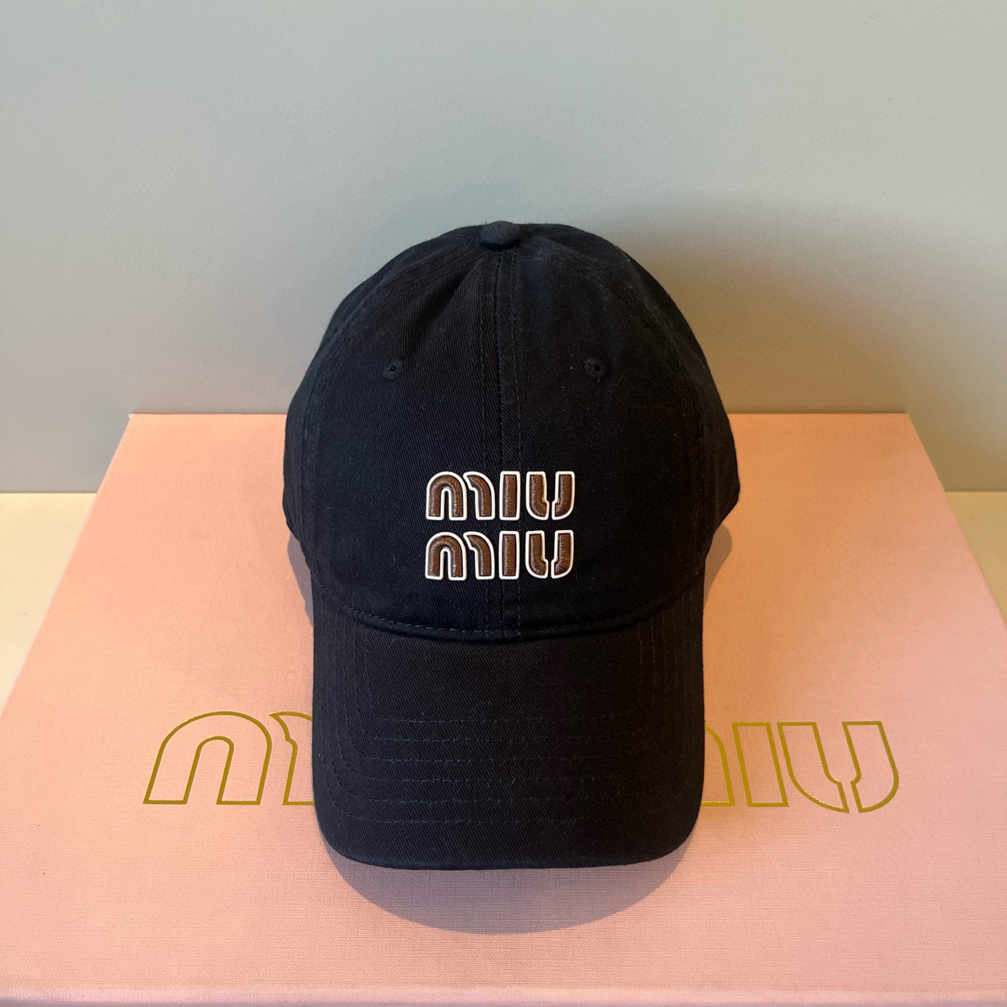  谬谬miumiu 原单春夏新款棒球帽，正品开模订制，原版做工细致质量超赞！