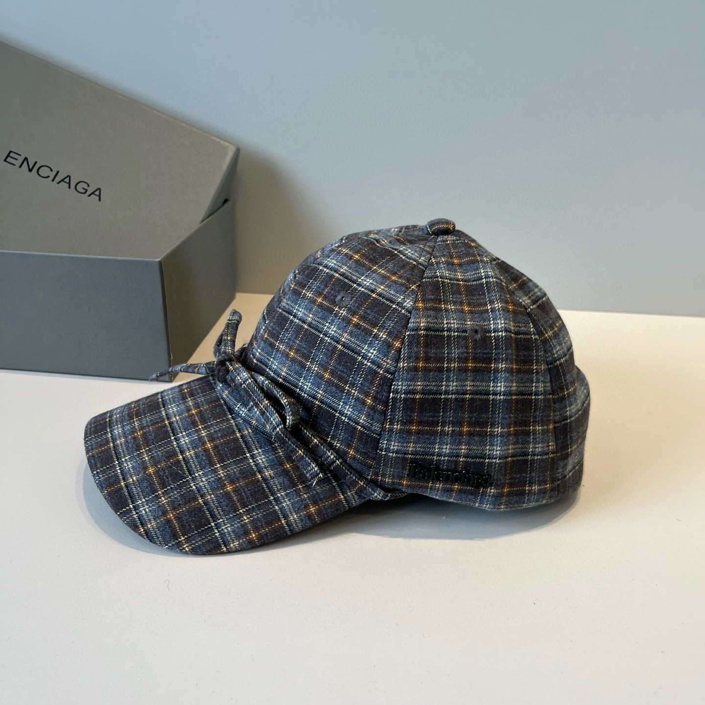 🆕BALENCIAGA巴黎世家新款logo棒球帽，很酷的色系，男女佩戴都有不同style，第一批抢先出货