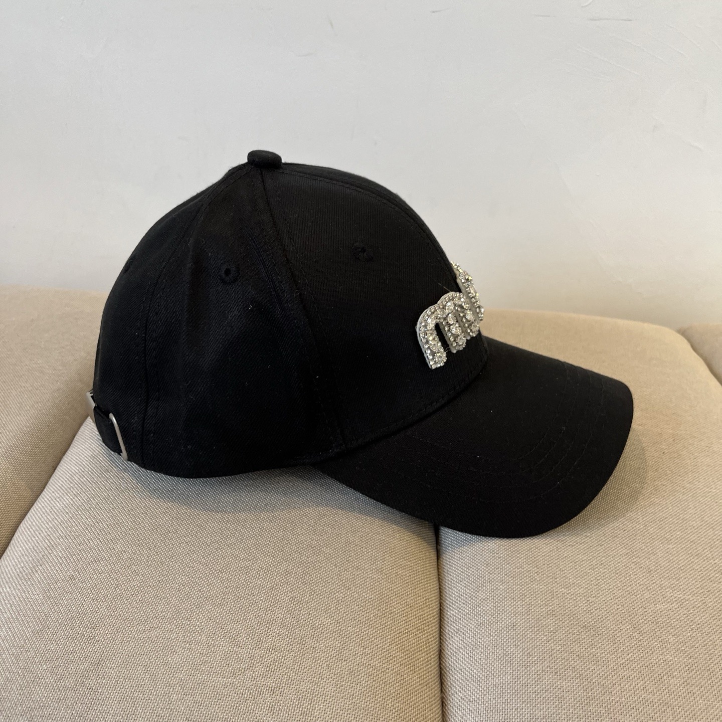 谬谬miumiu 原单春夏新款棒球帽，正品开模订制，原版做工细致质量超赞！