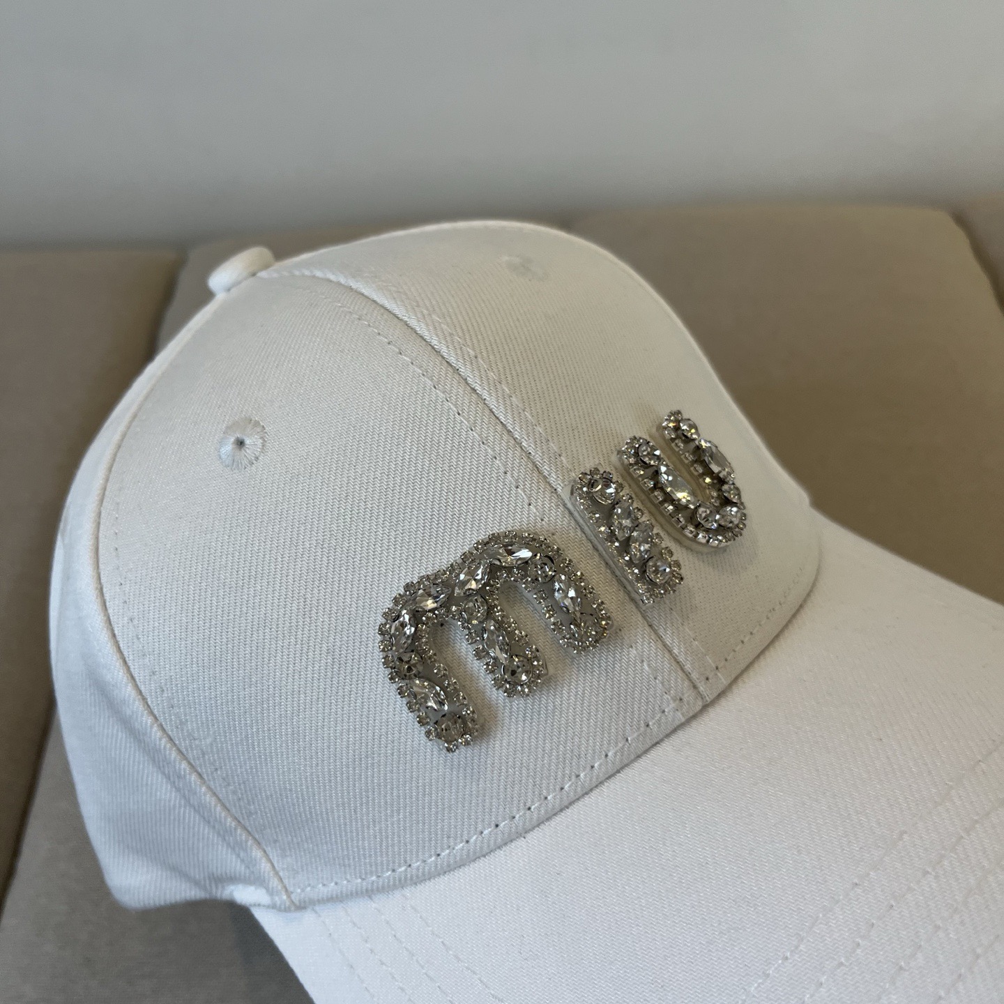 谬谬miumiu 原单春夏新款棒球帽，正品开模订制，原版做工细致质量超赞！