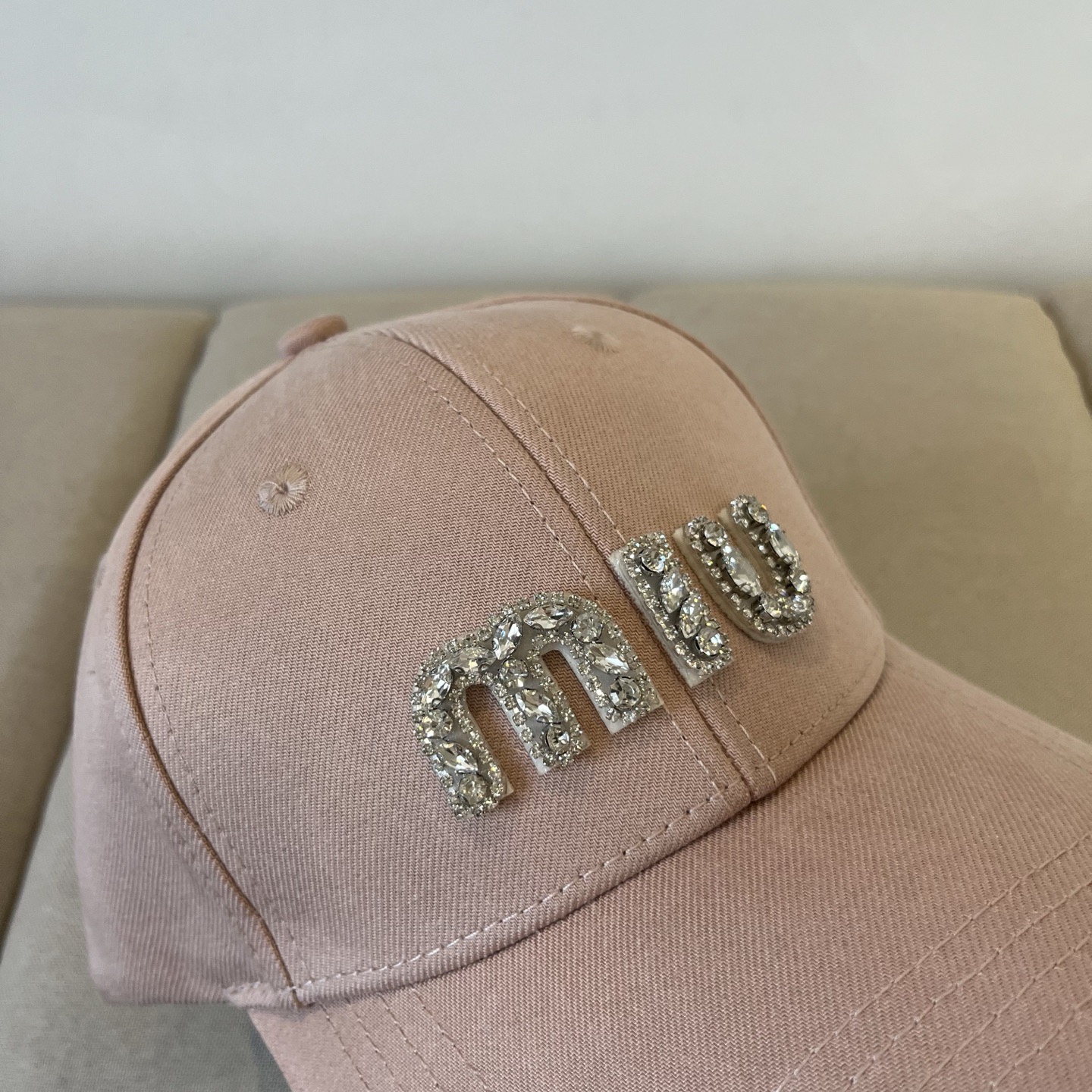 谬谬miumiu 原单春夏新款棒球帽，正品开模订制，原版做工细致质量超赞！