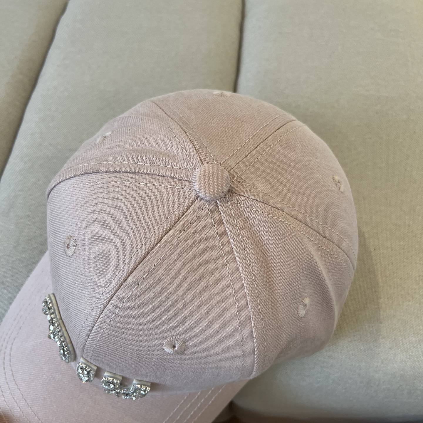 谬谬miumiu 原单春夏新款棒球帽，正品开模订制，原版做工细致质量超赞！