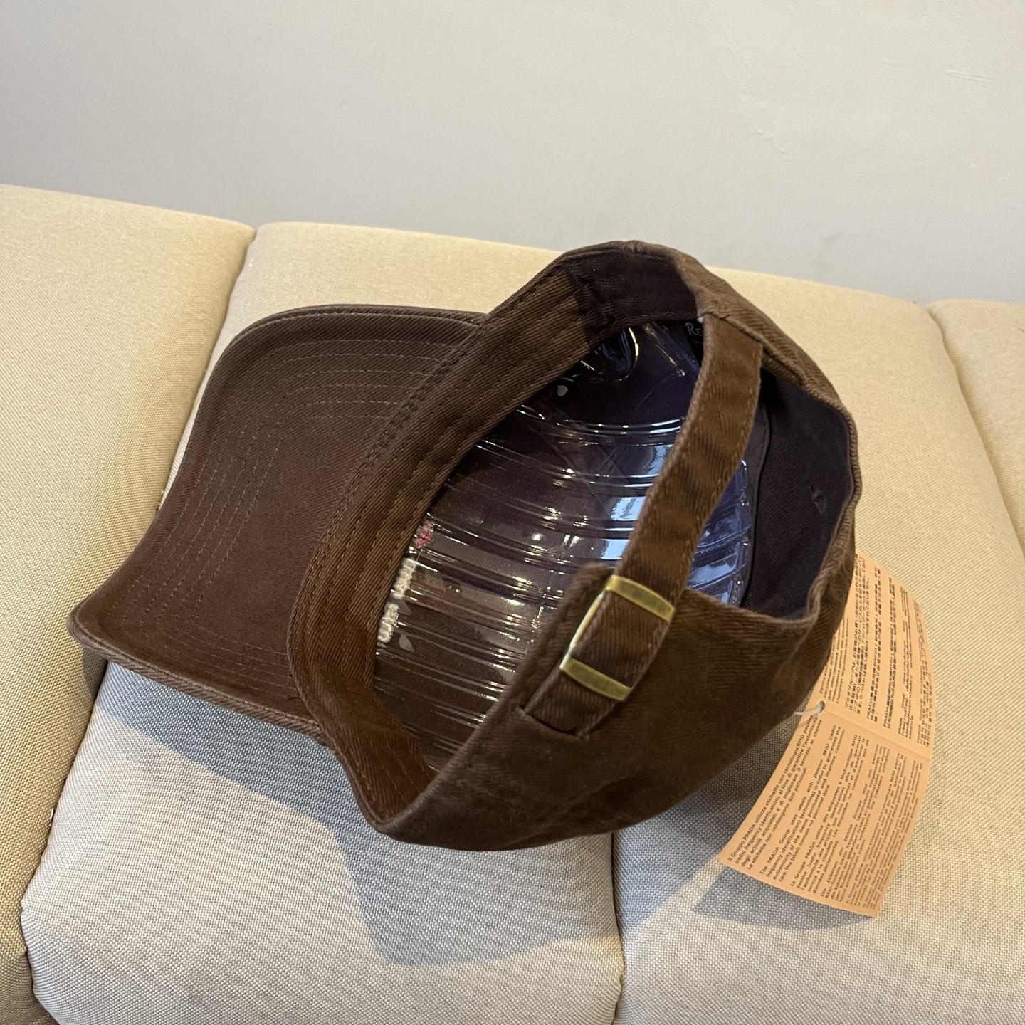 谬谬miumiu 原单春夏新款棒球帽，正品开模订制，原版做工细致质量超赞！