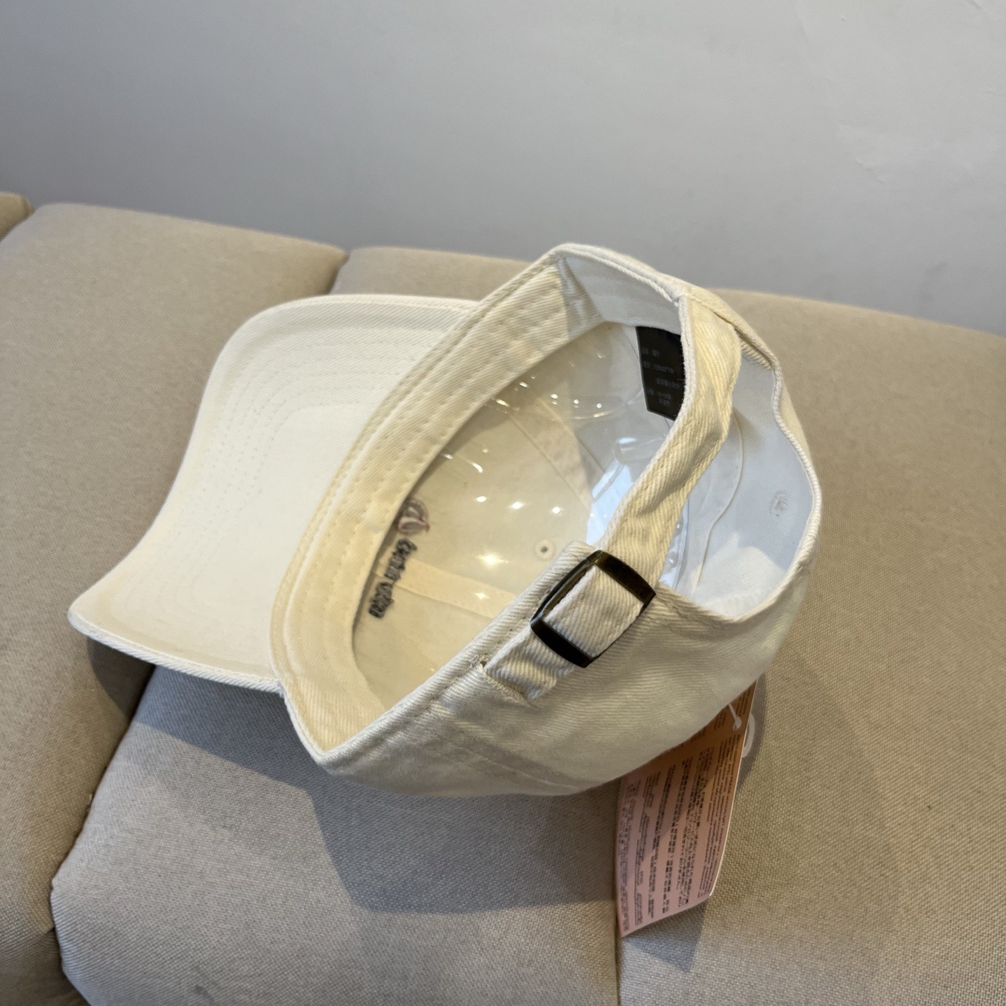 谬谬miumiu 原单春夏新款棒球帽，正品开模订制，原版做工细致质量超赞！