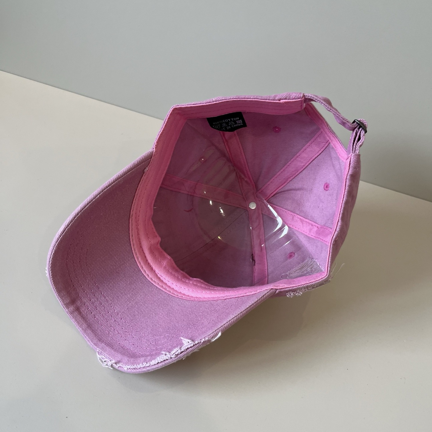 谬谬miumiu 原单春夏新款棒球帽，正品开模订制，原版做工细致质量超赞！