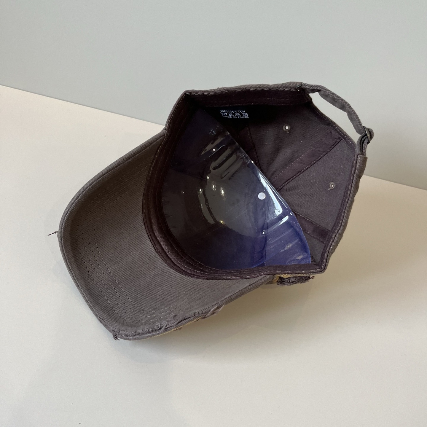 谬谬miumiu 原单春夏新款棒球帽，正品开模订制，原版做工细致质量超赞！