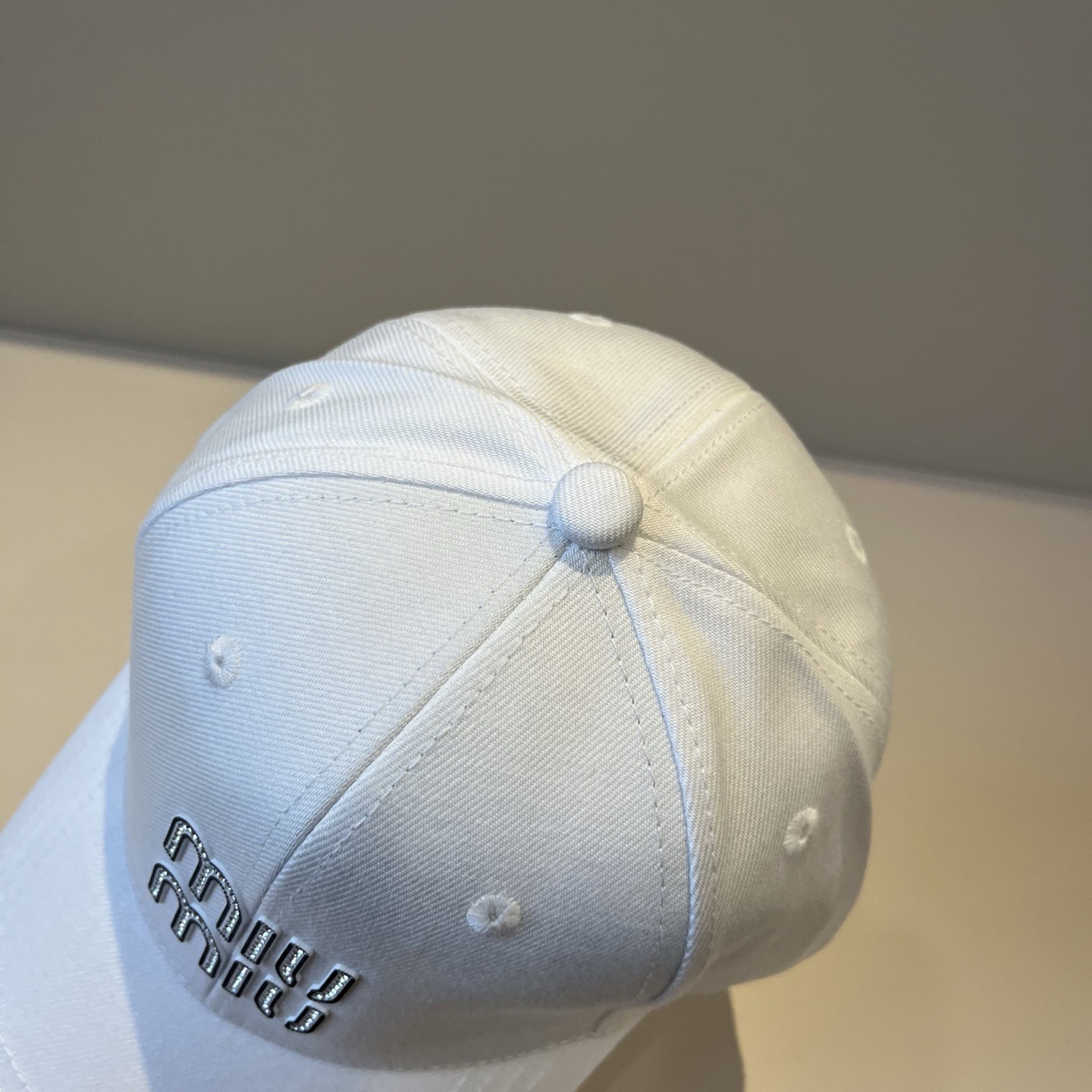 谬谬miumiu 原单春夏新款棒球帽，正品开模订制，原版做工细致质量超赞！