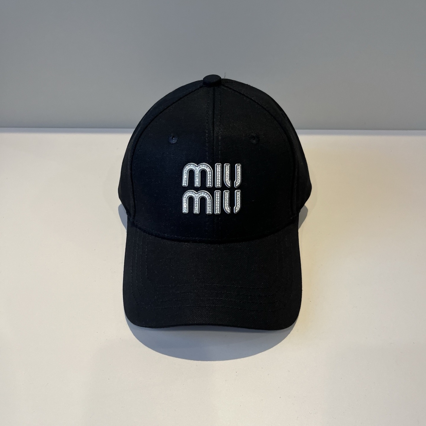 谬谬miumiu 原单春夏新款棒球帽，正品开模订制，原版做工细致质量超赞！