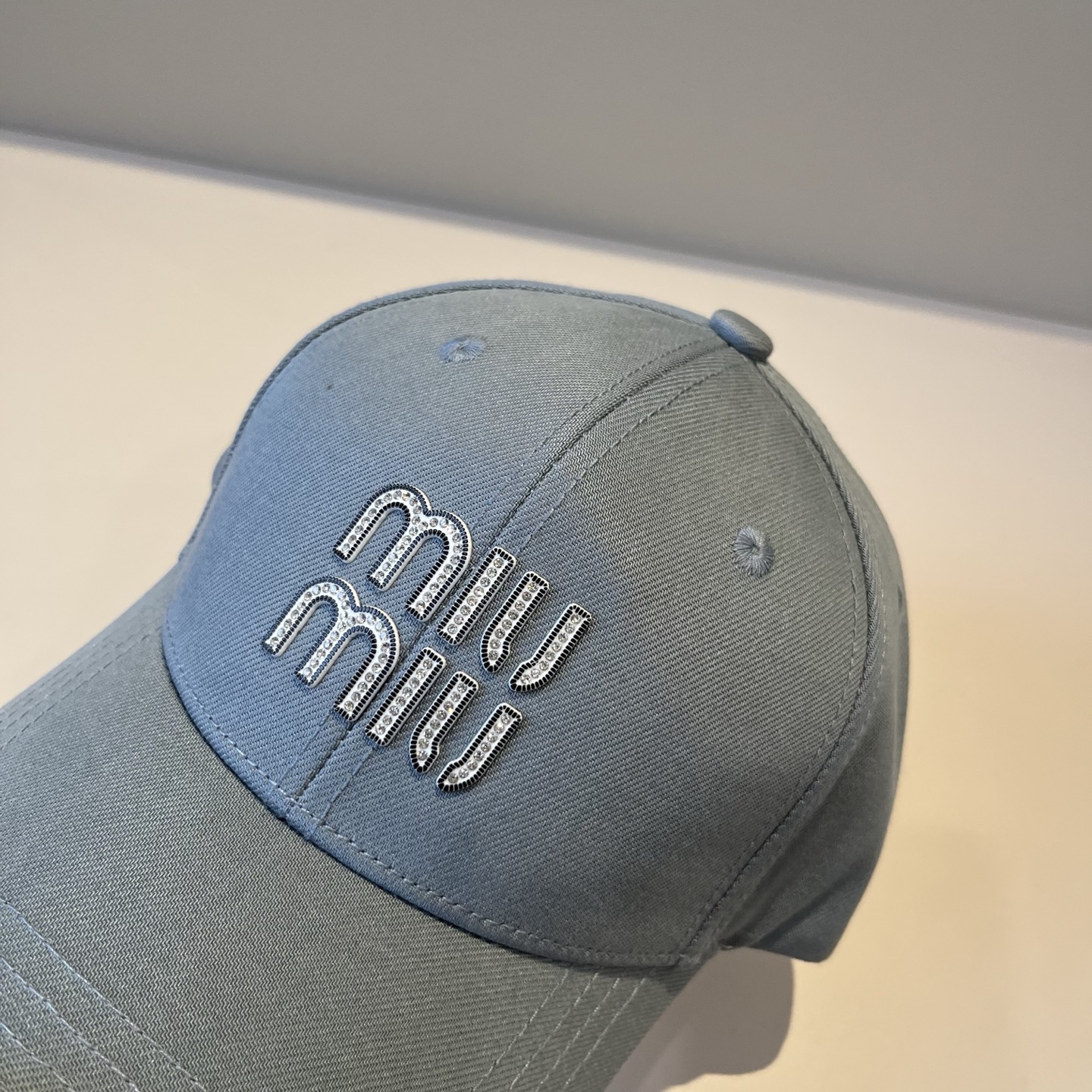 谬谬miumiu 原单春夏新款棒球帽，正品开模订制，原版做工细致质量超赞！