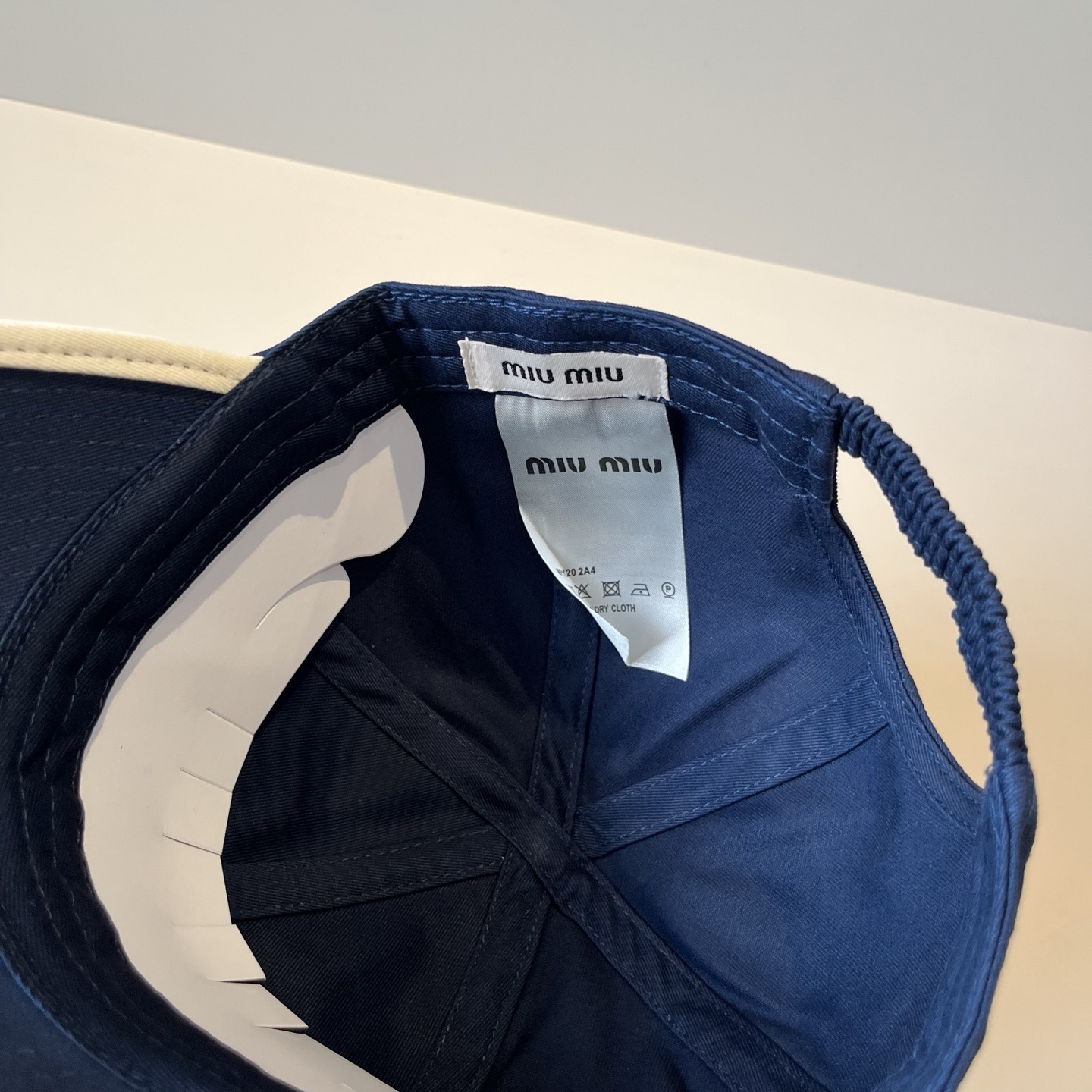 谬谬miumiu 原单春夏新款棒球帽，正品开模订制，原版做工细致质量超赞！