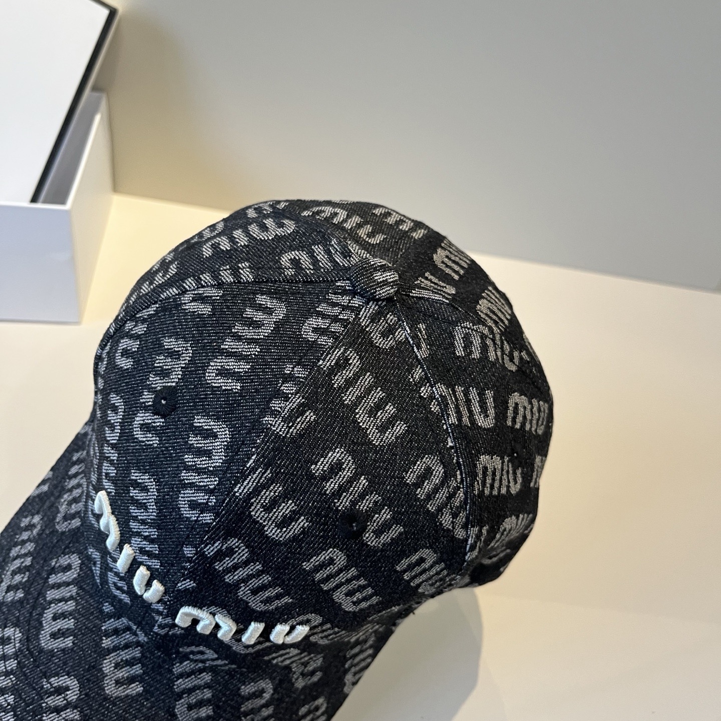 谬谬miumiu 原单春夏新款棒球帽，正品开模订制，原版做工细致质量超赞！