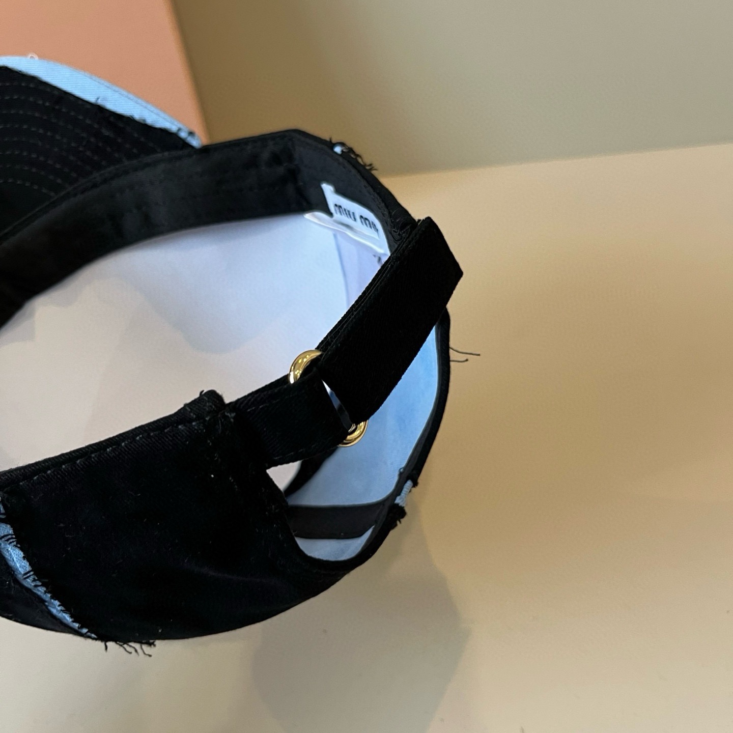 谬谬miumiu 原单春夏新款棒球帽，正品开模订制，原版做工细致质量超赞！