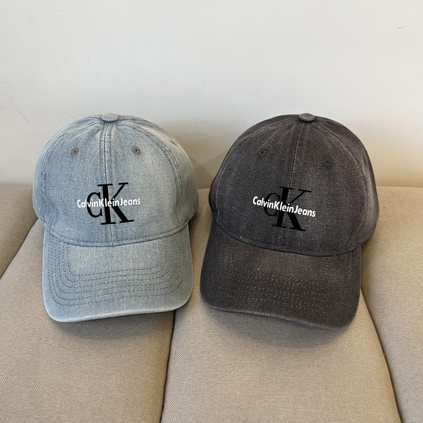  Calvin Klein，CKlogo棒球帽 请认准高端品质市场唯一对版，小红书推荐，时尚百搭，众多明
