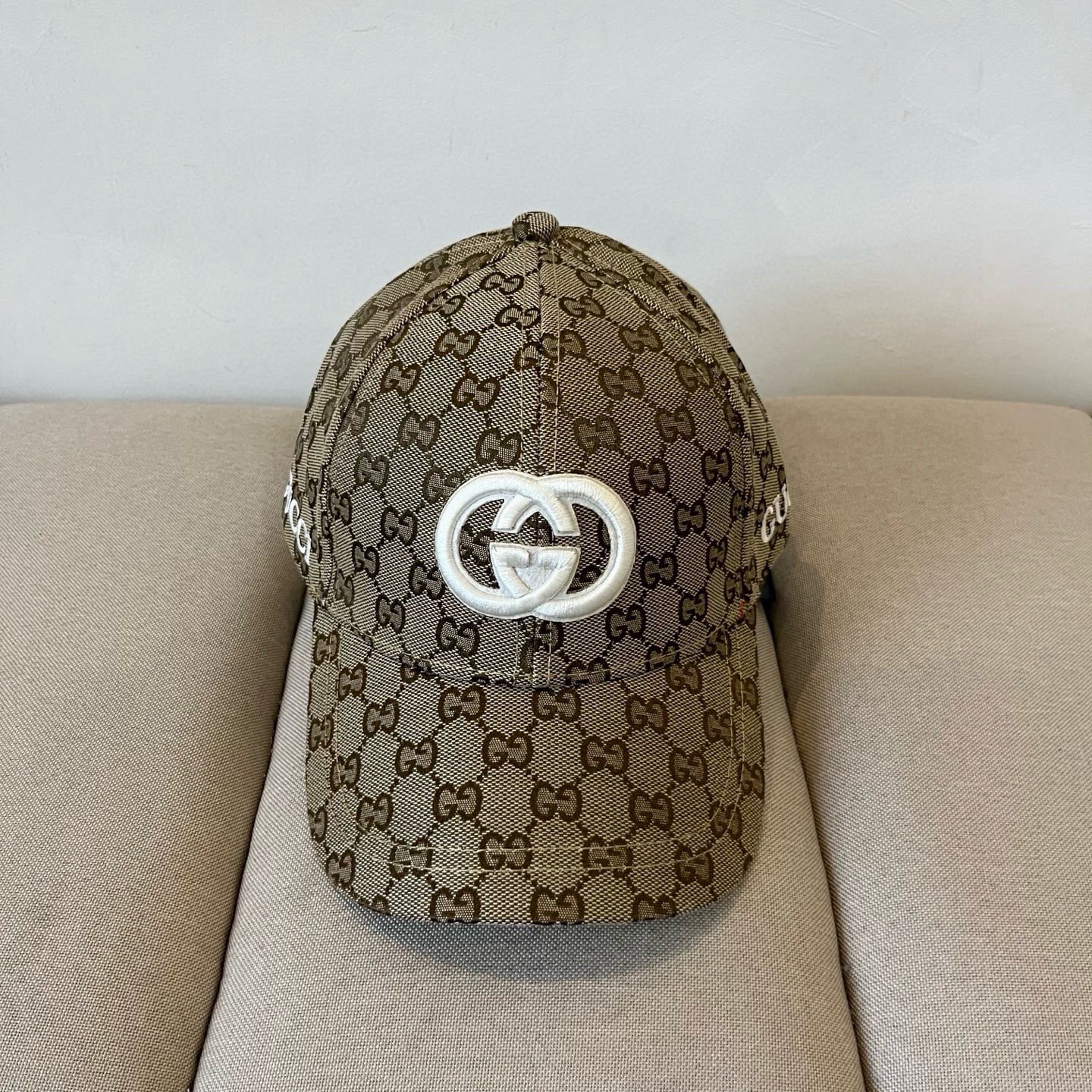  古奇棒球帽♥️GUCCI🧢官网新品，棒球帽，原单品质火爆来袭 🔥🎩 工艺非常精美 高档大气上档次！低调