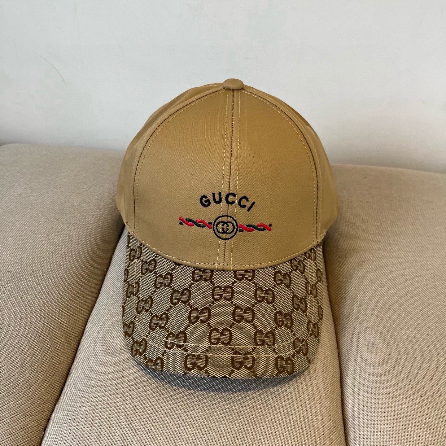  古奇棒球帽♥️GUCCI🧢官网新品，棒球帽，原单品质火爆来袭 🔥🎩 工艺非常精美 高档大气上档次！低调