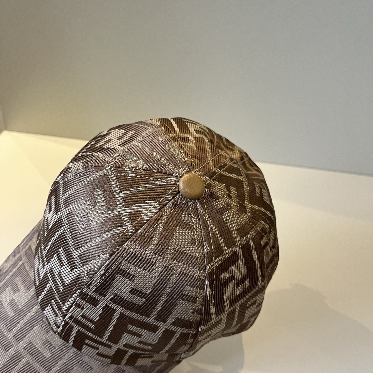 Chapéu Fendi Series FF — photo 2