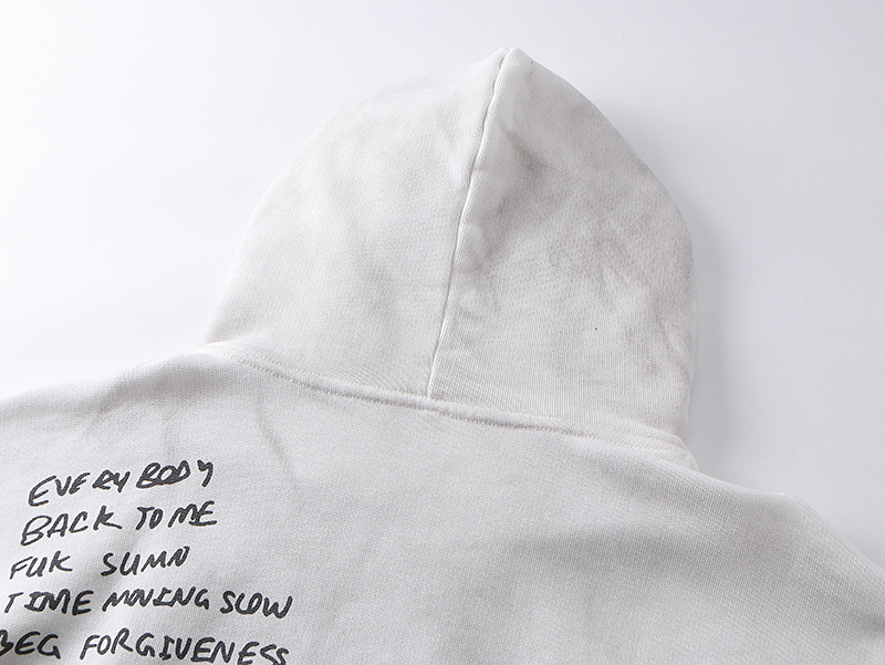 X29# P98
KANYE WEST VUItures 专辑周边秃鹫脏白连帽卫衣
轻抓绒450克
M L XL
