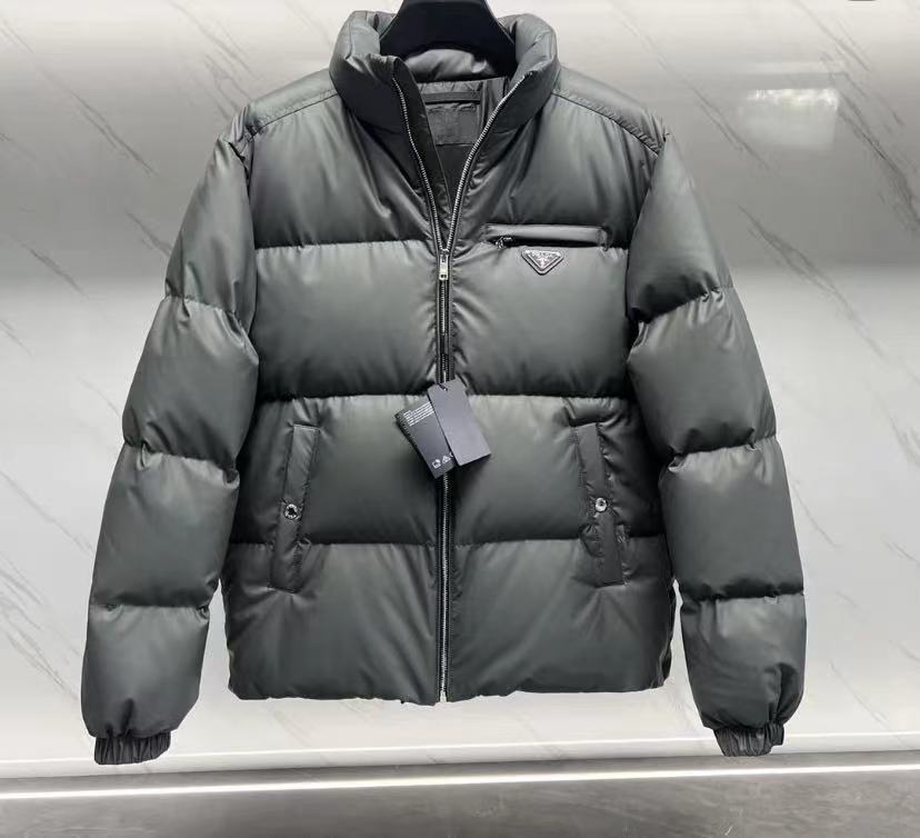 Prada down jacket, (C) Top purchasing version — photo 2