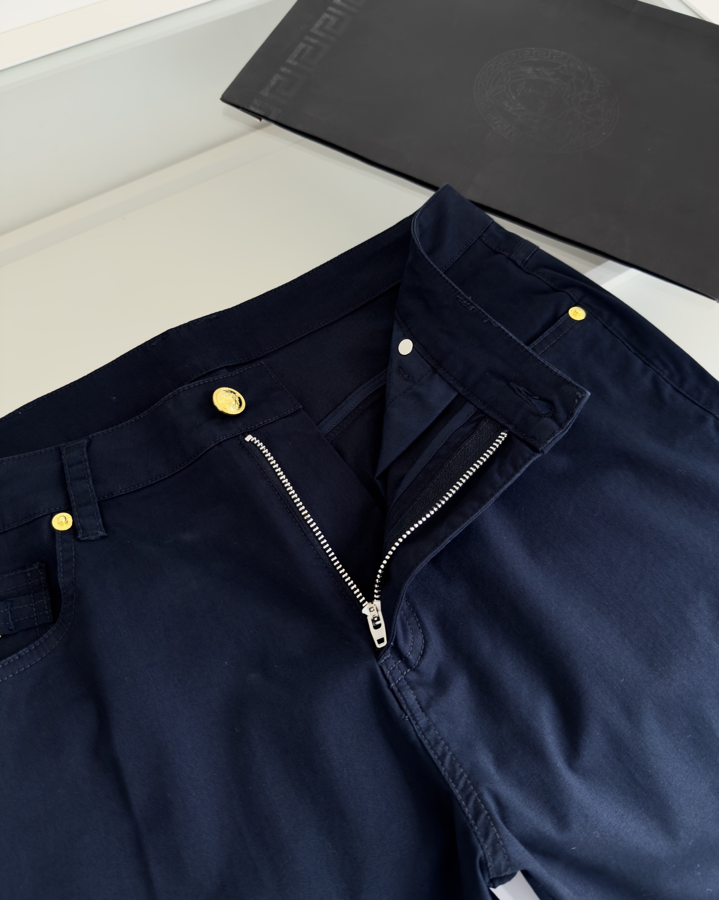 范*哲Ver**ce 2026春夏 商务休闲直通经典五袋款休闲裤 衣橱必备经典五袋款 ，好搭配，通勤休闲