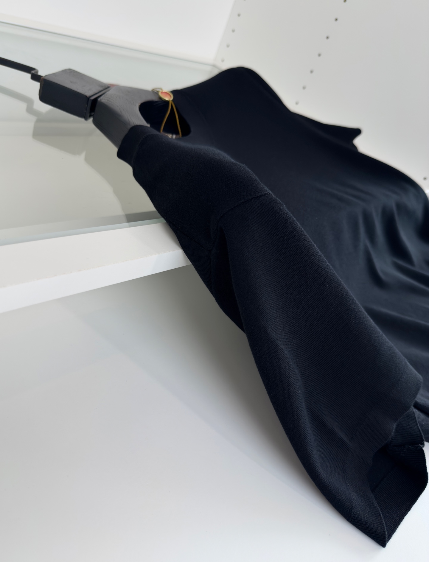High-Quality Knitted Shirts: Classic Designs with Innovative Fabric for Timeless Style - 图片 7