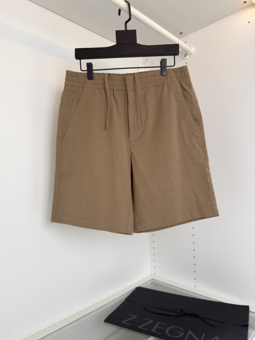 Z Zegna Men's Linen Blend Elastic Waist Straight Leg 5-Pocket Shorts 1 Z Zegna Men's Linen Blend Elastic Waist Straight Leg 5-Pocket Shorts